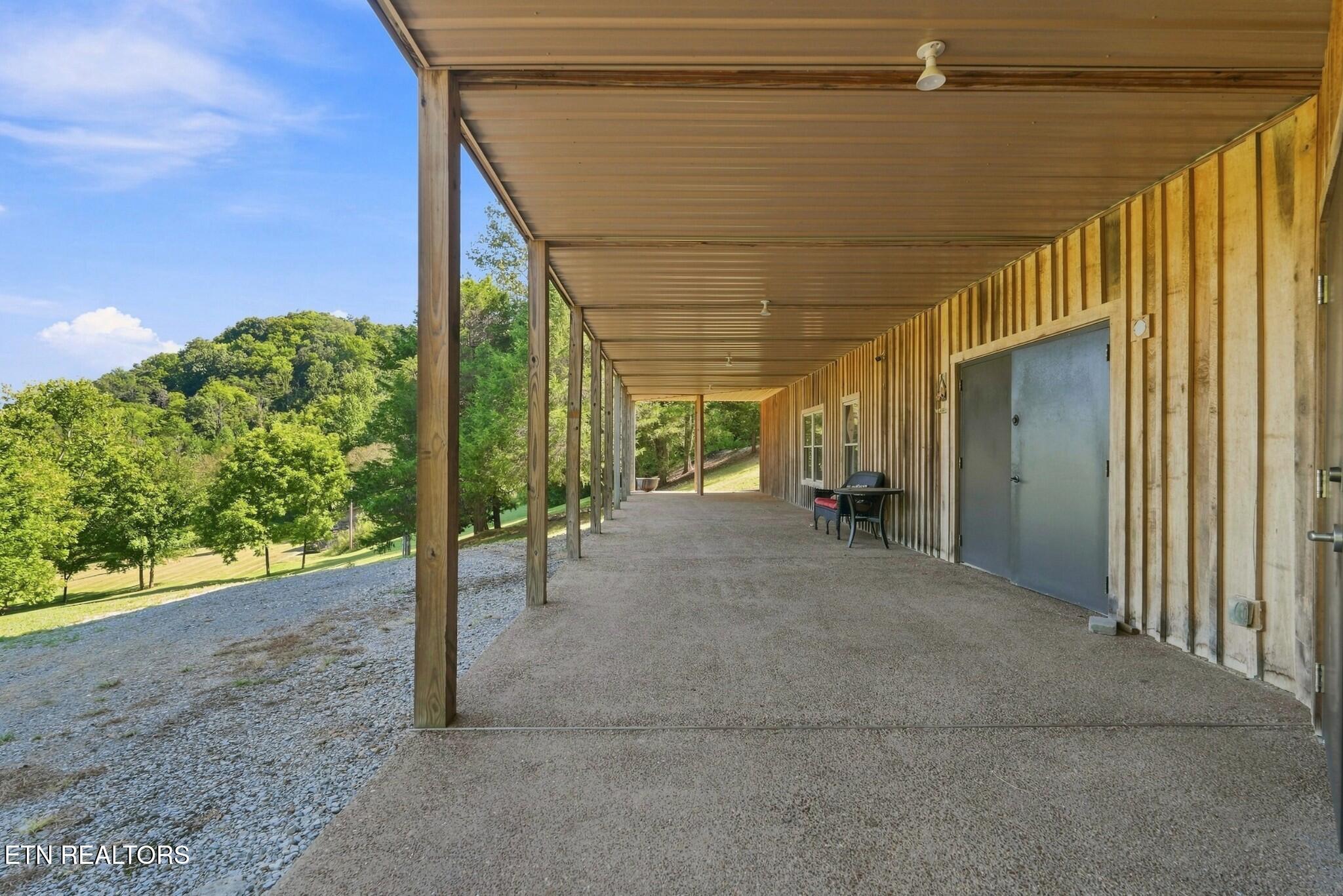 main property photo 41