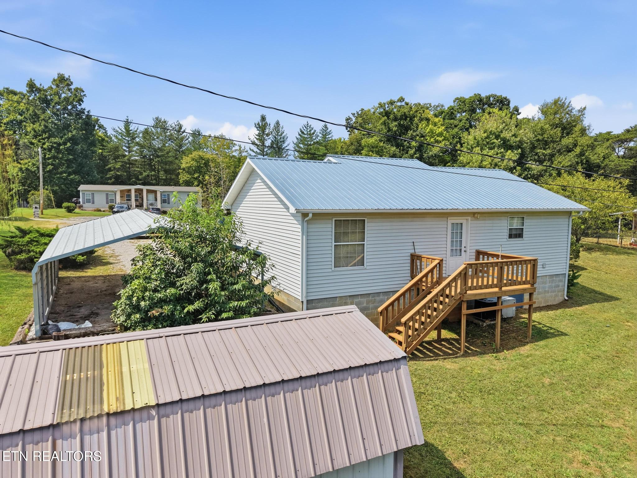 main property photo 29