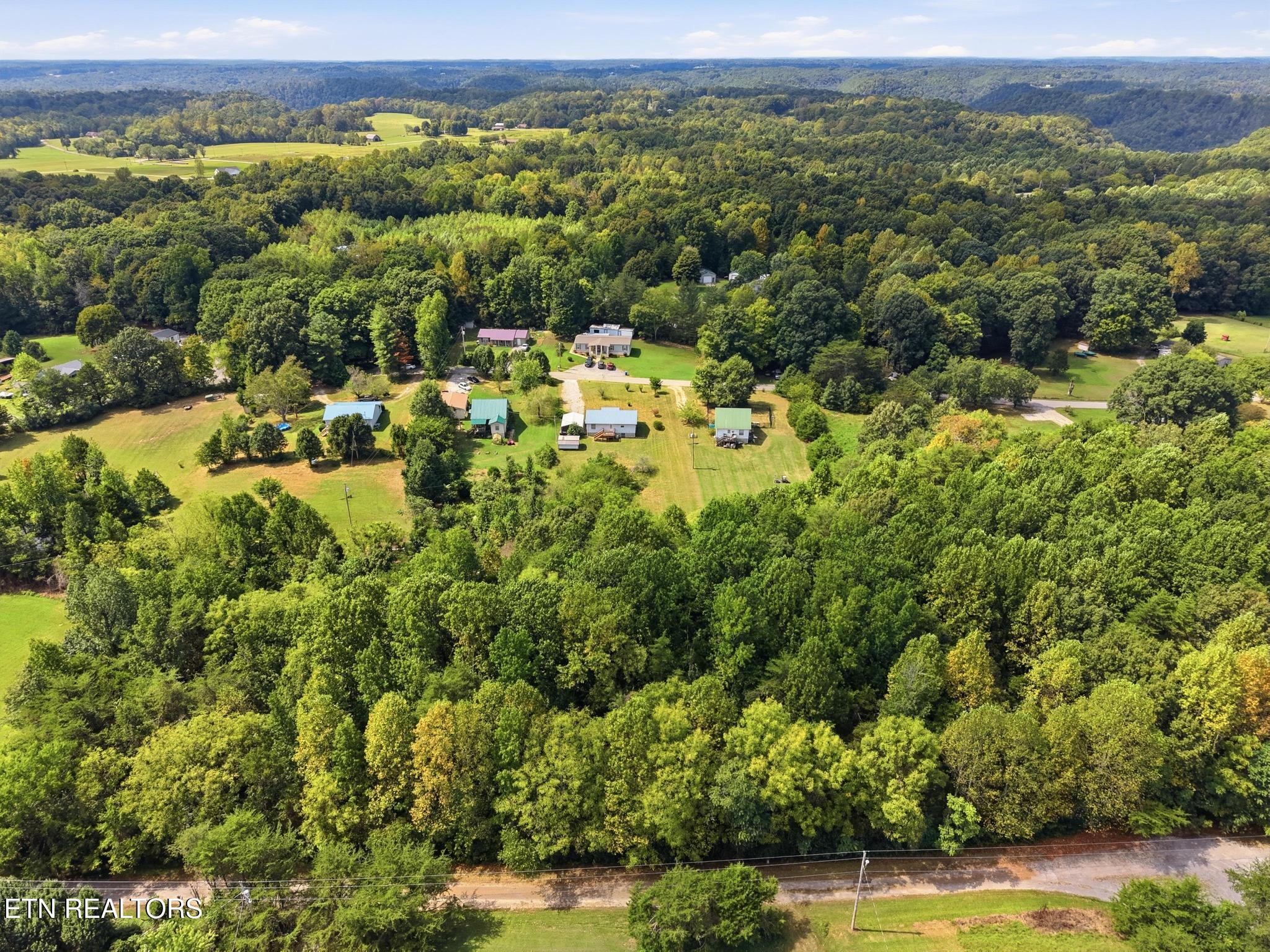 main property photo 34