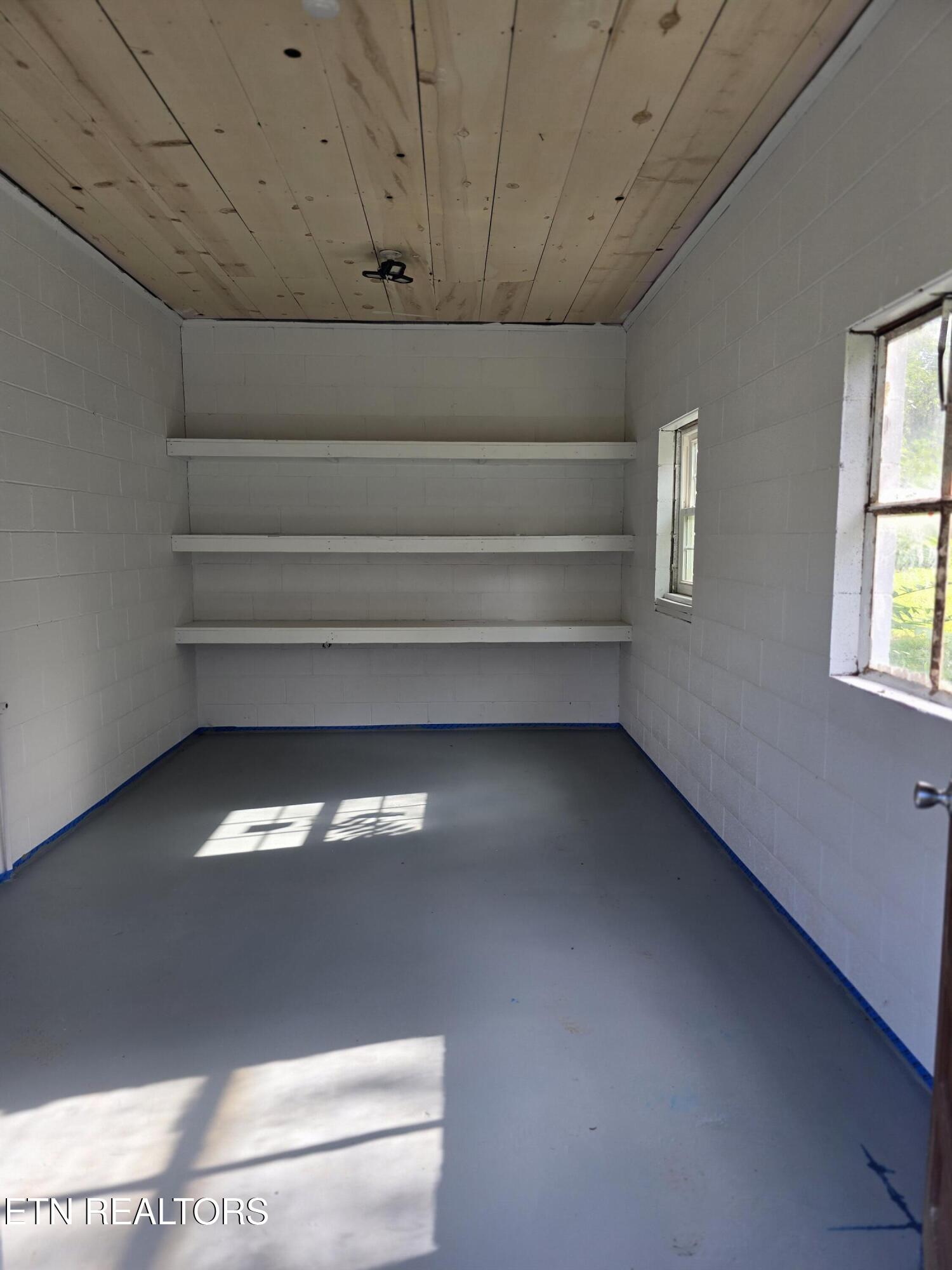 main property photo 54