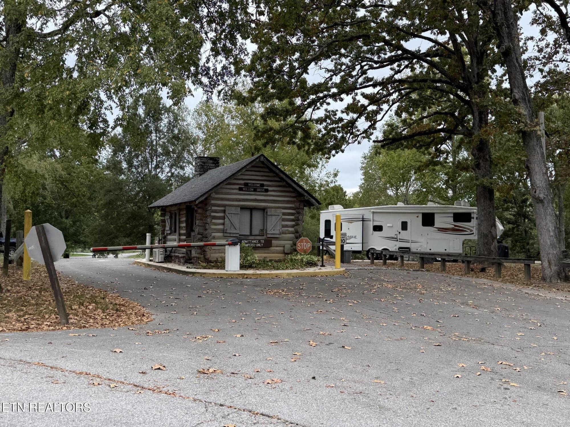 main property photo 46