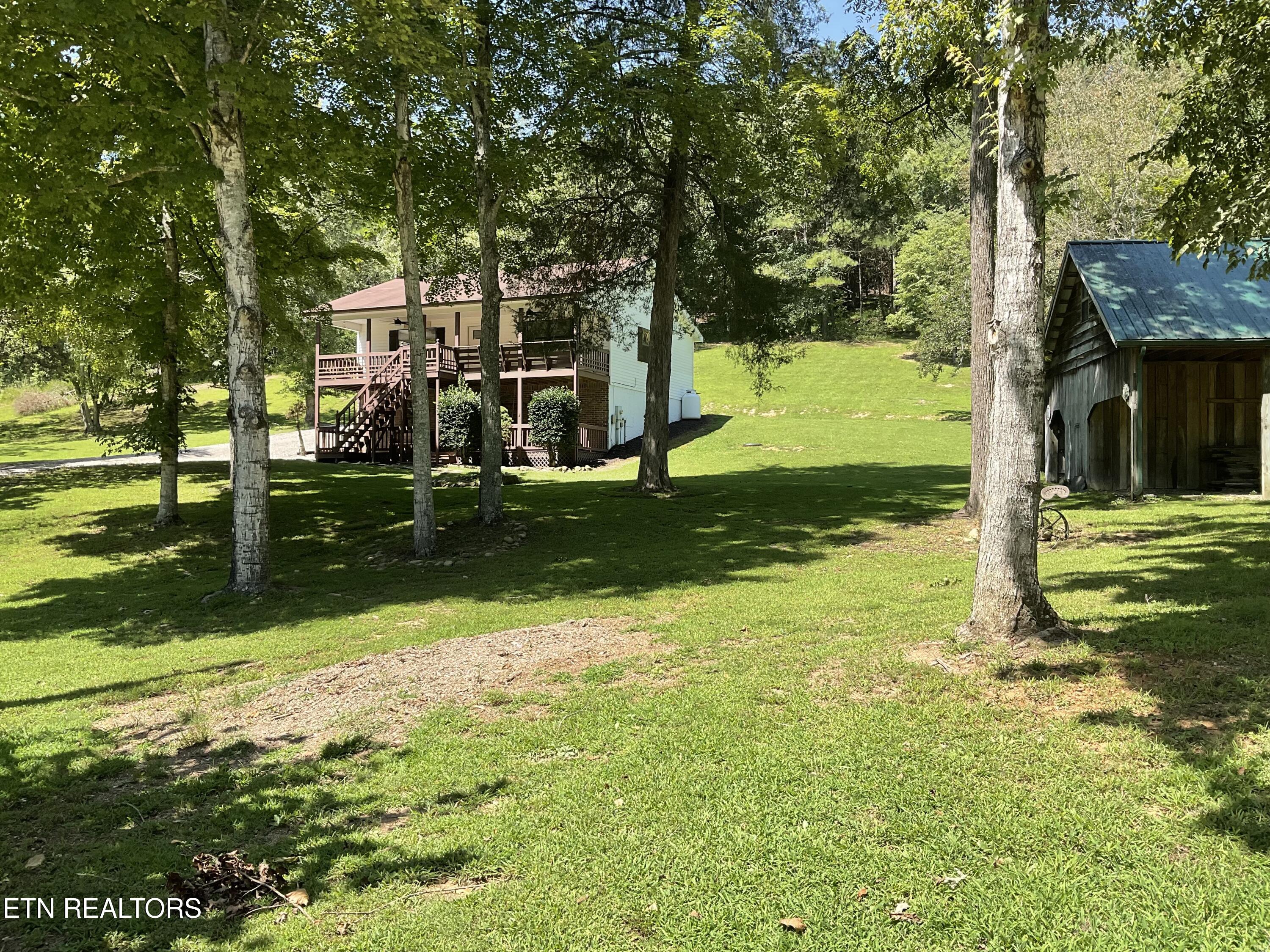 main property photo 5