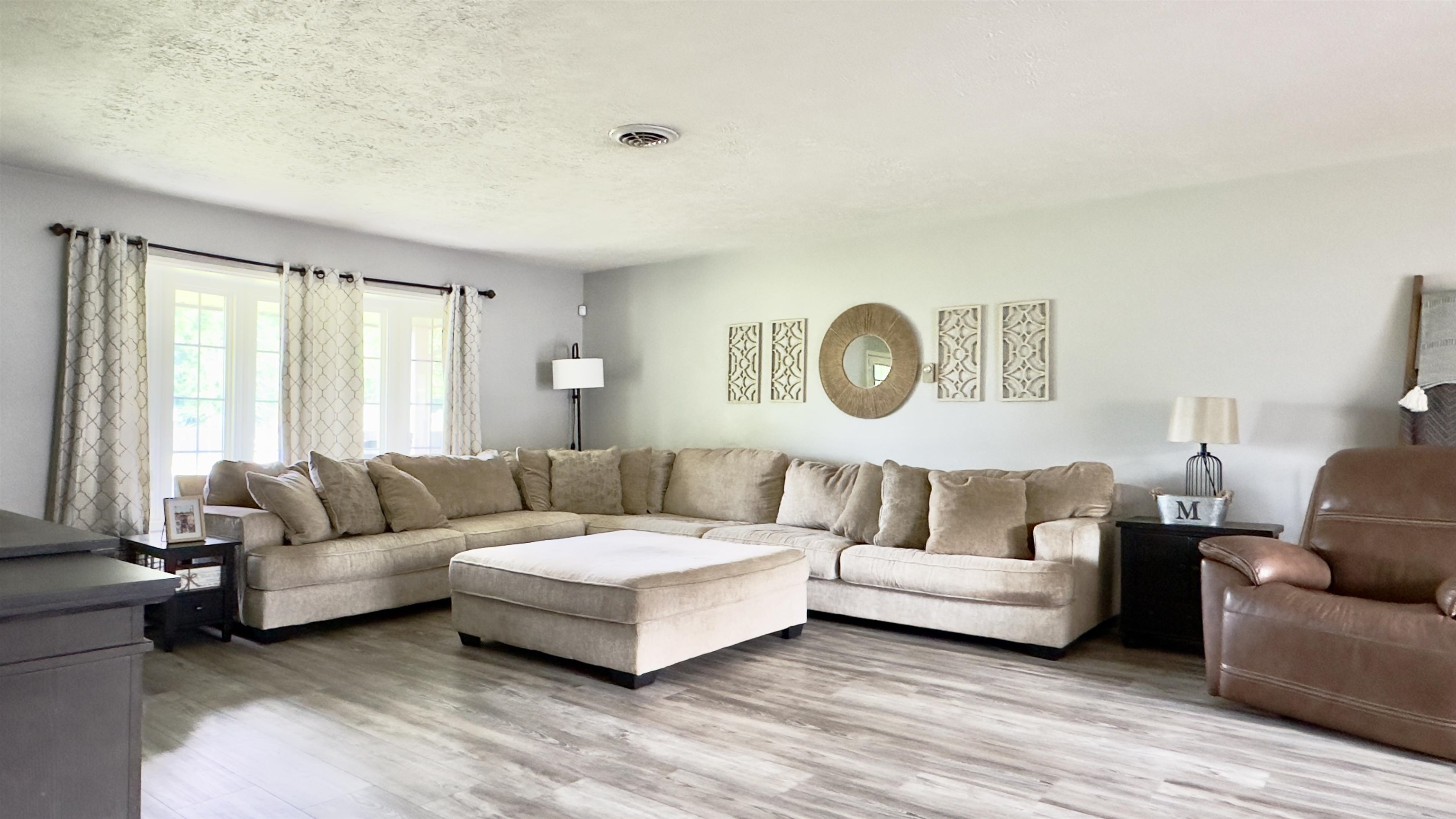 property viewer photo 12