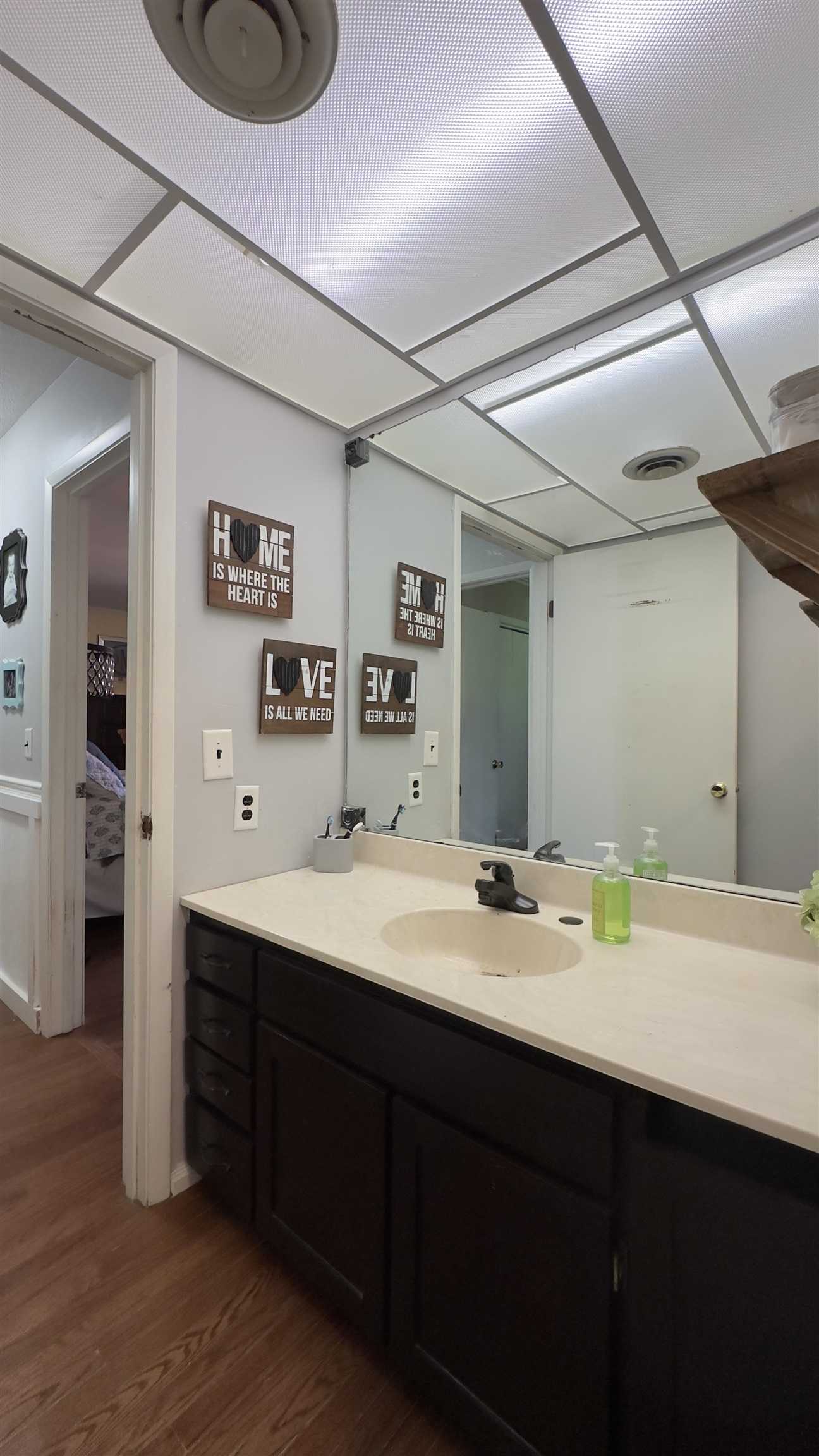 property viewer photo 20