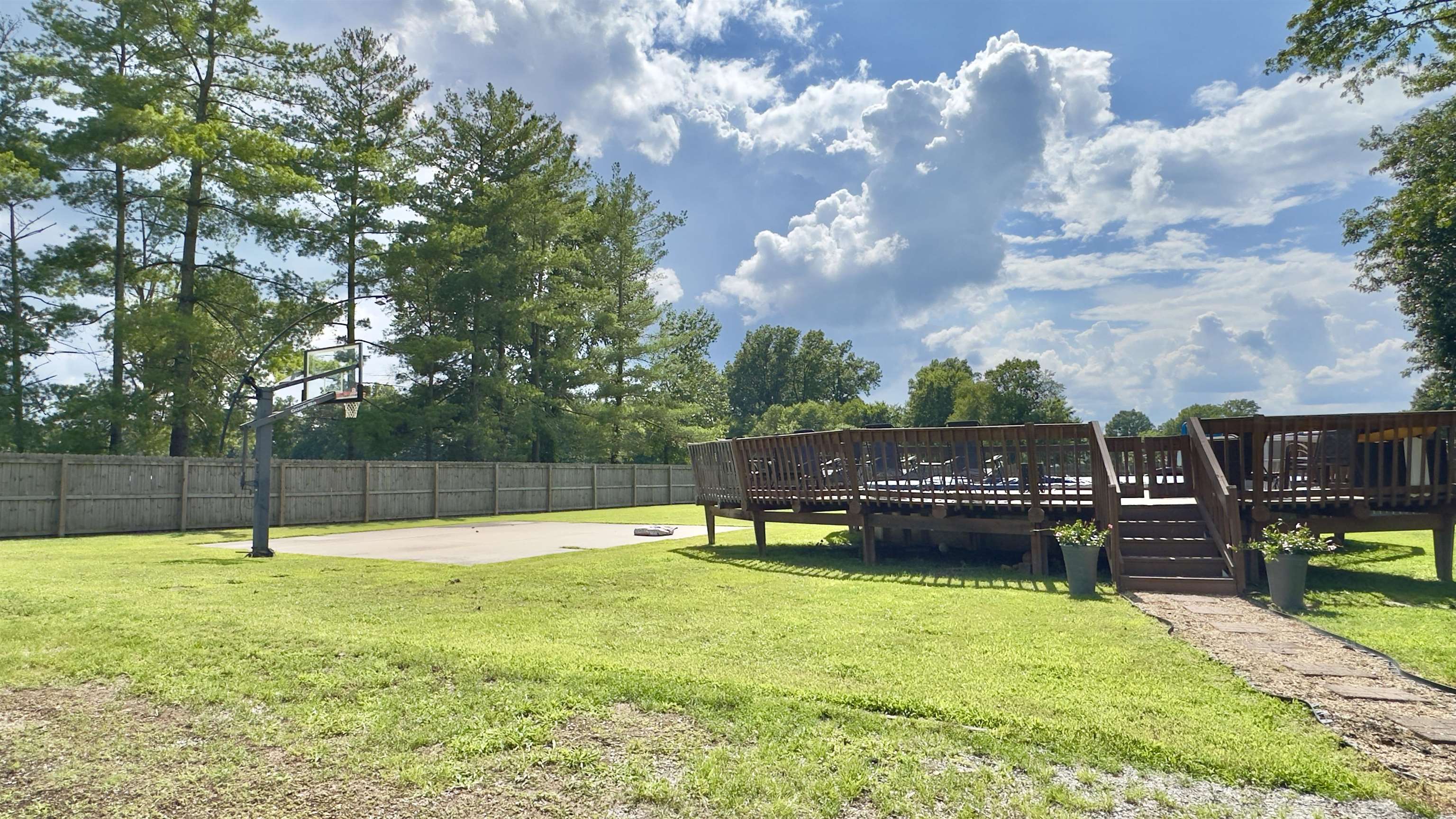 property viewer photo 29