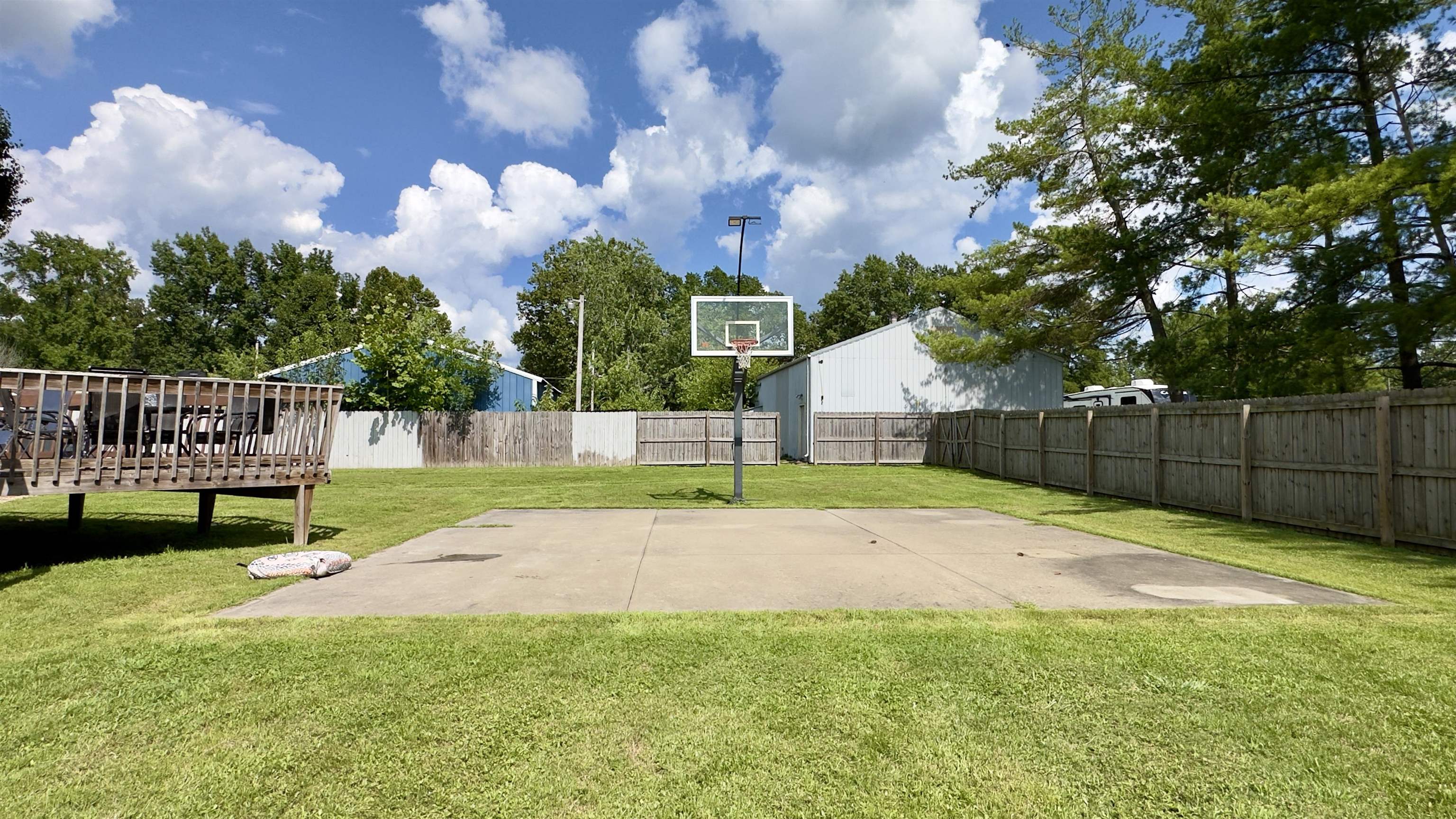 property viewer photo 30