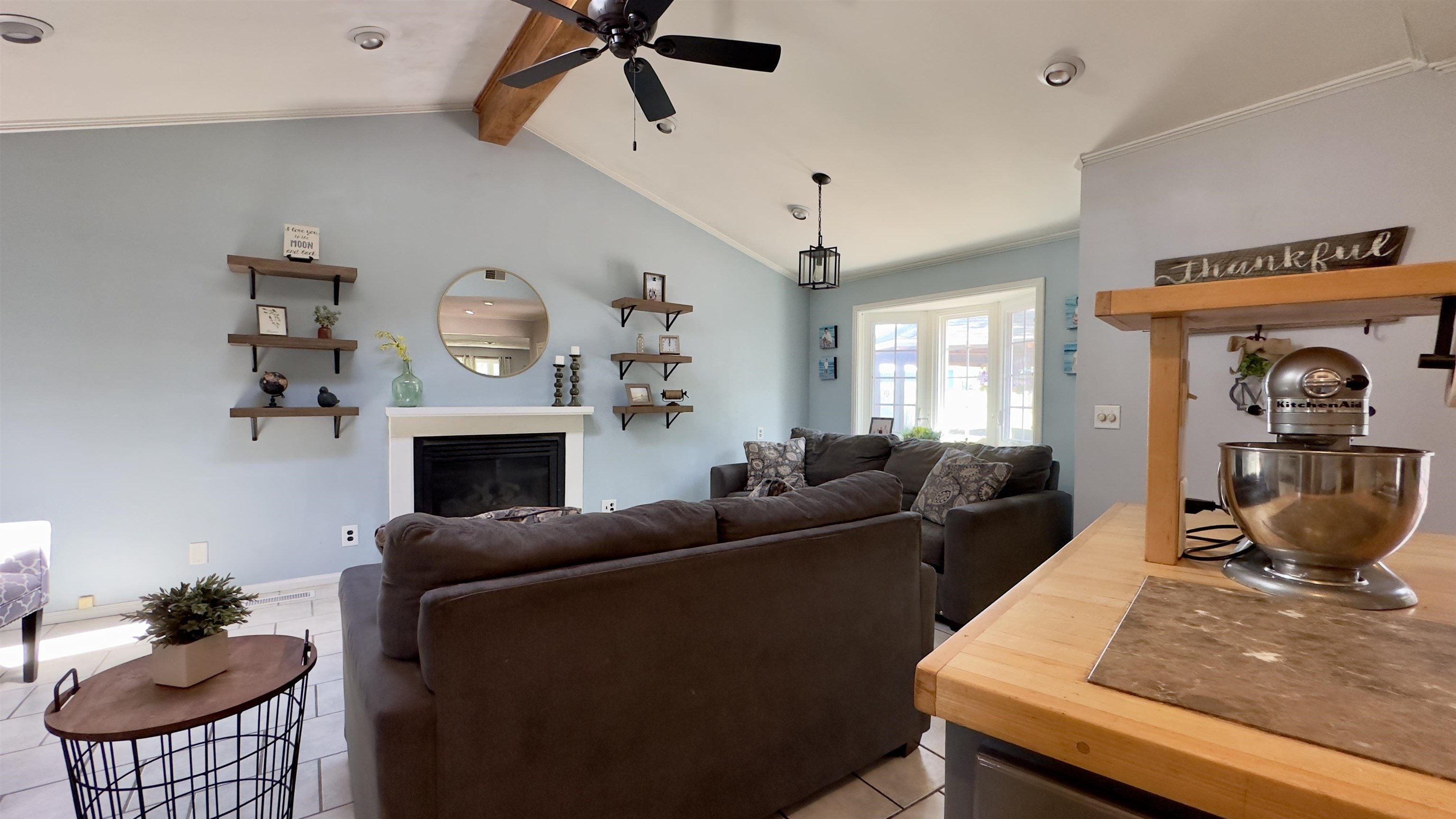 property viewer photo 9