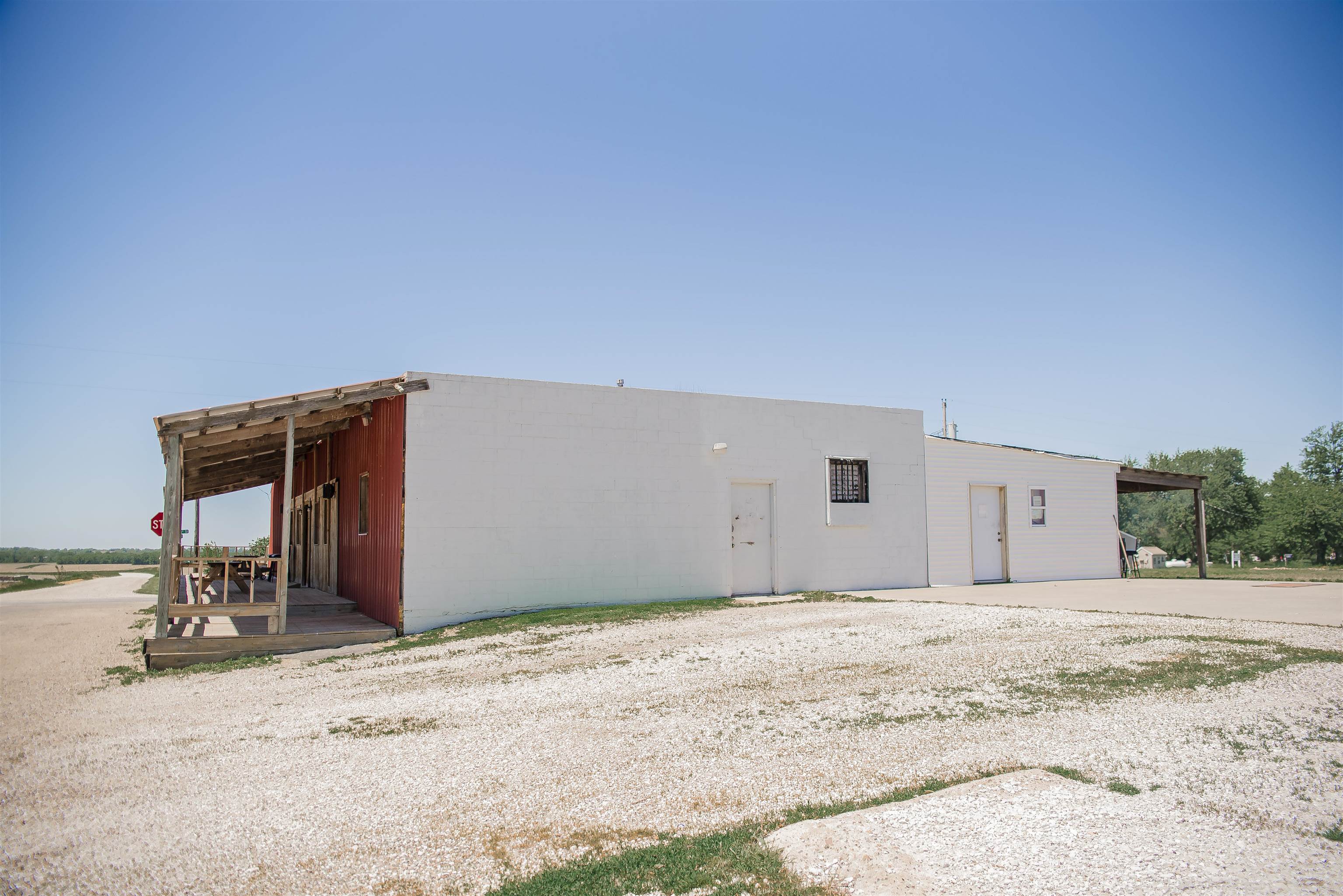main property photo 12