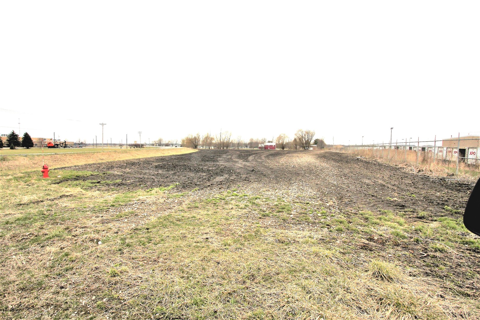 main property photo 9