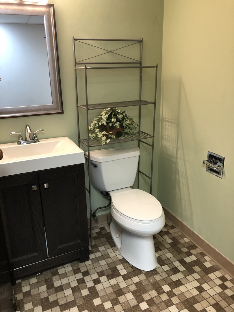 main property photo 6