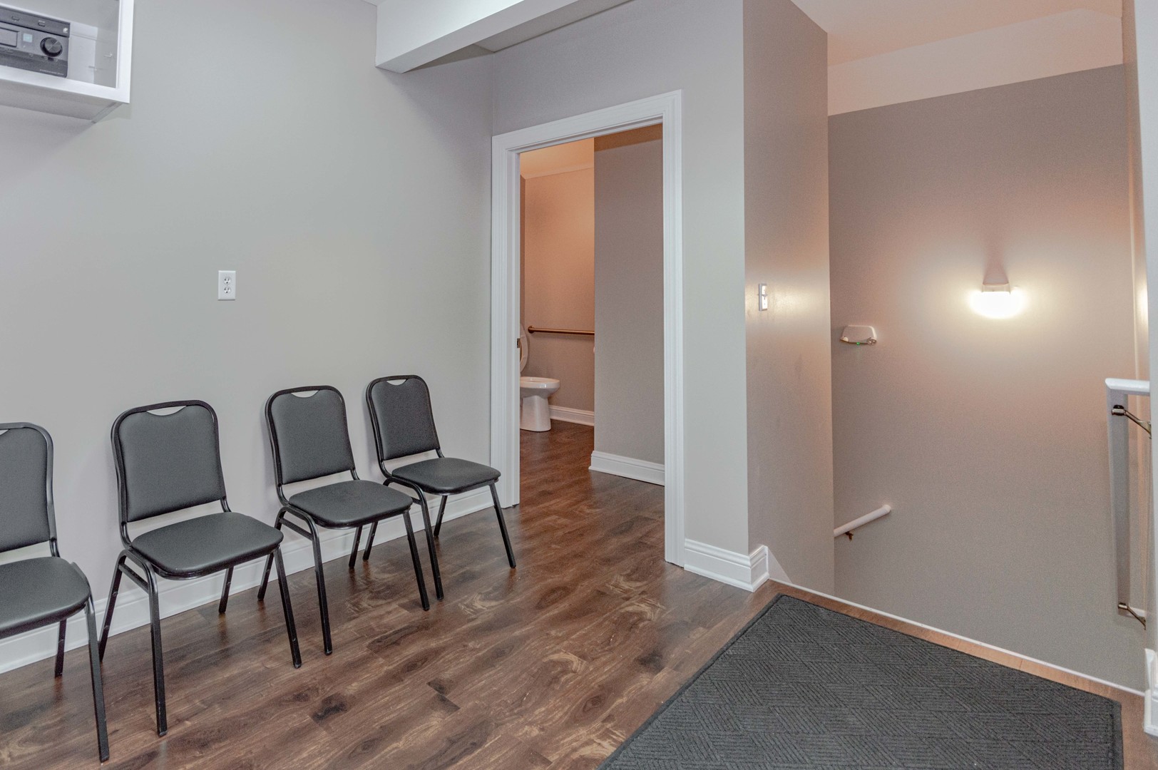 main property photo 13