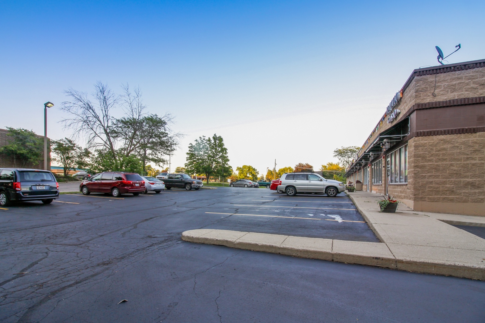 main property photo 19