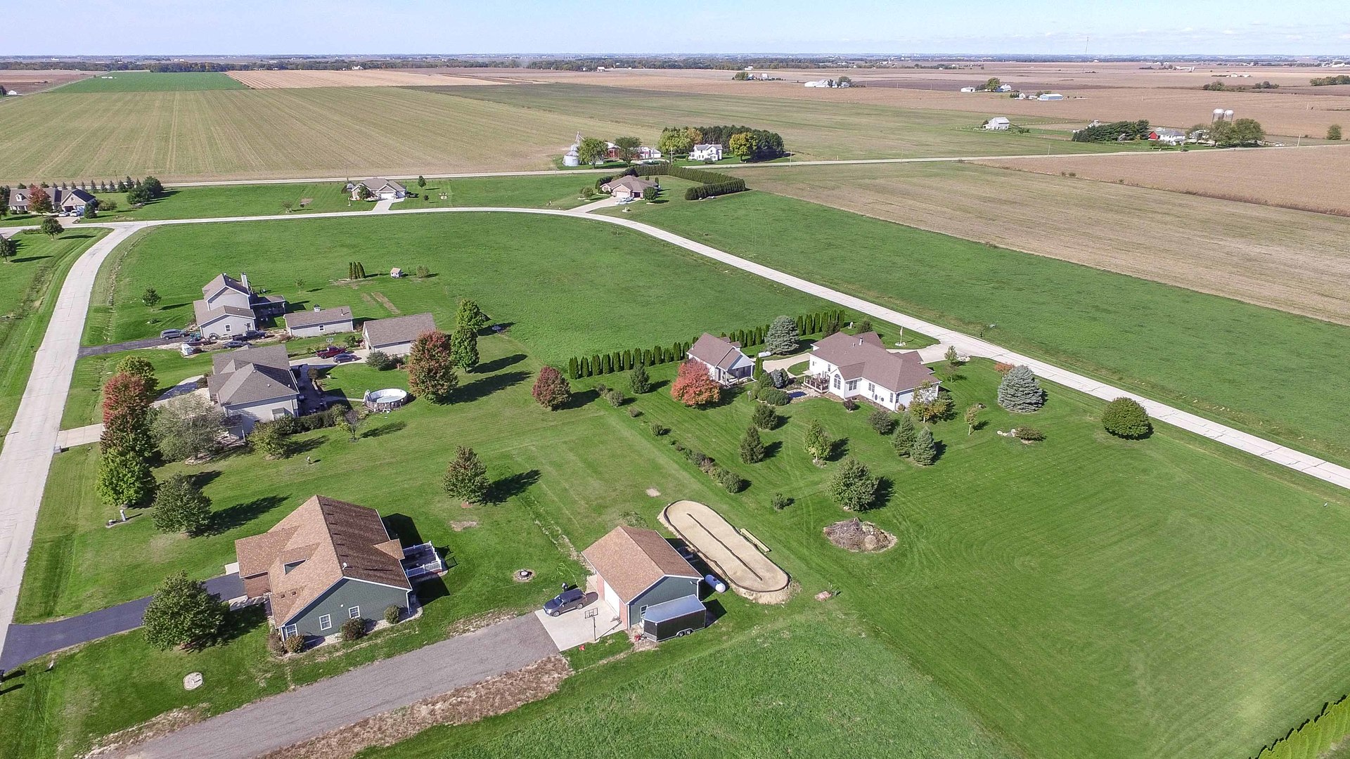 main property photo 8