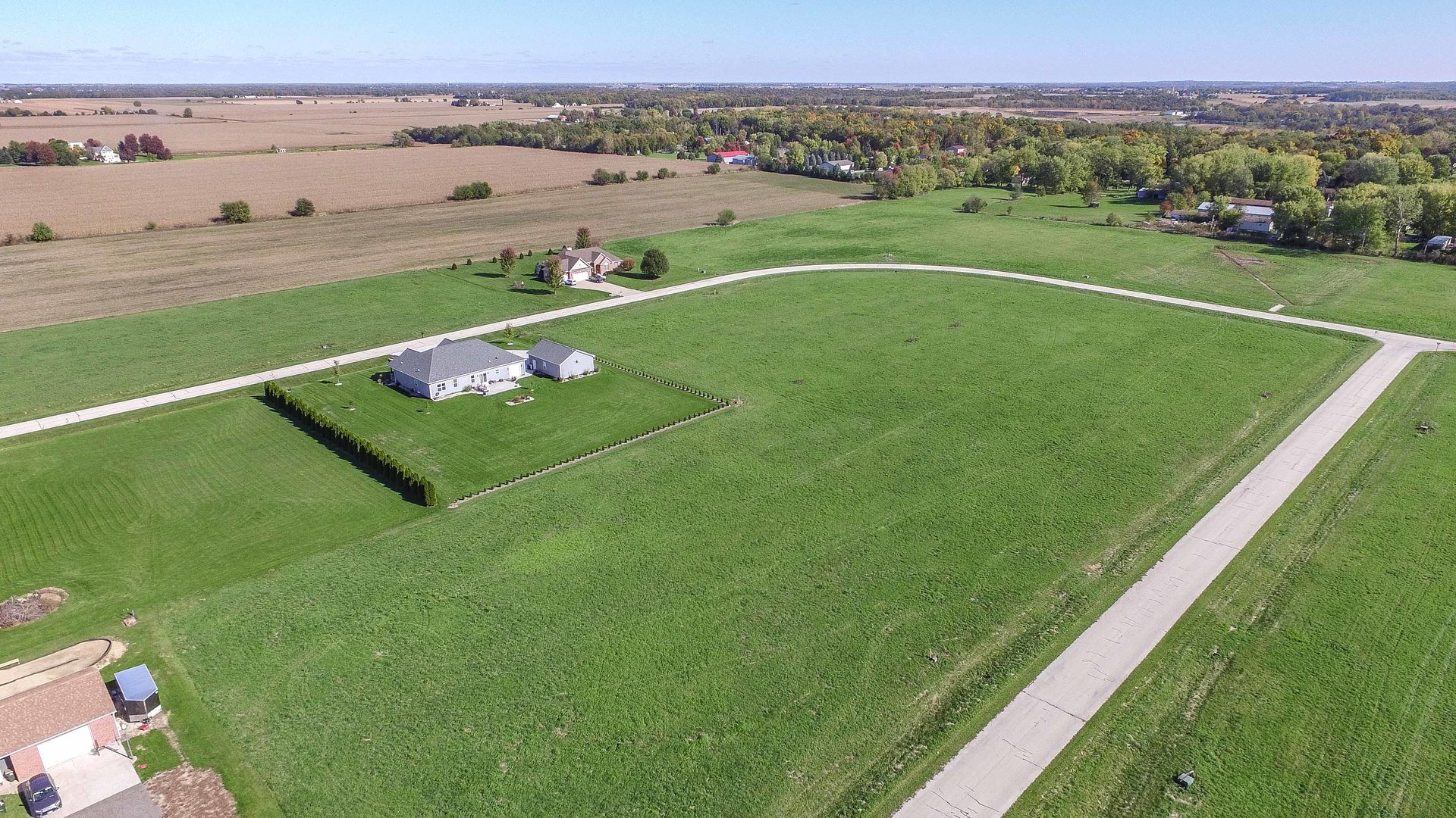 main property photo 8