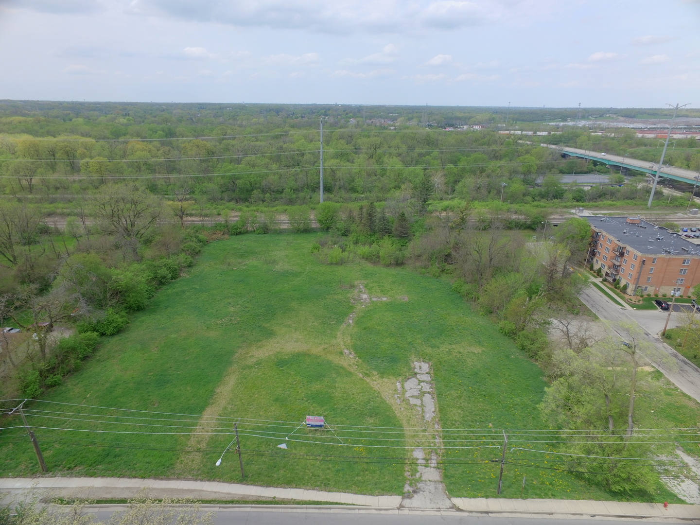 main property photo 5