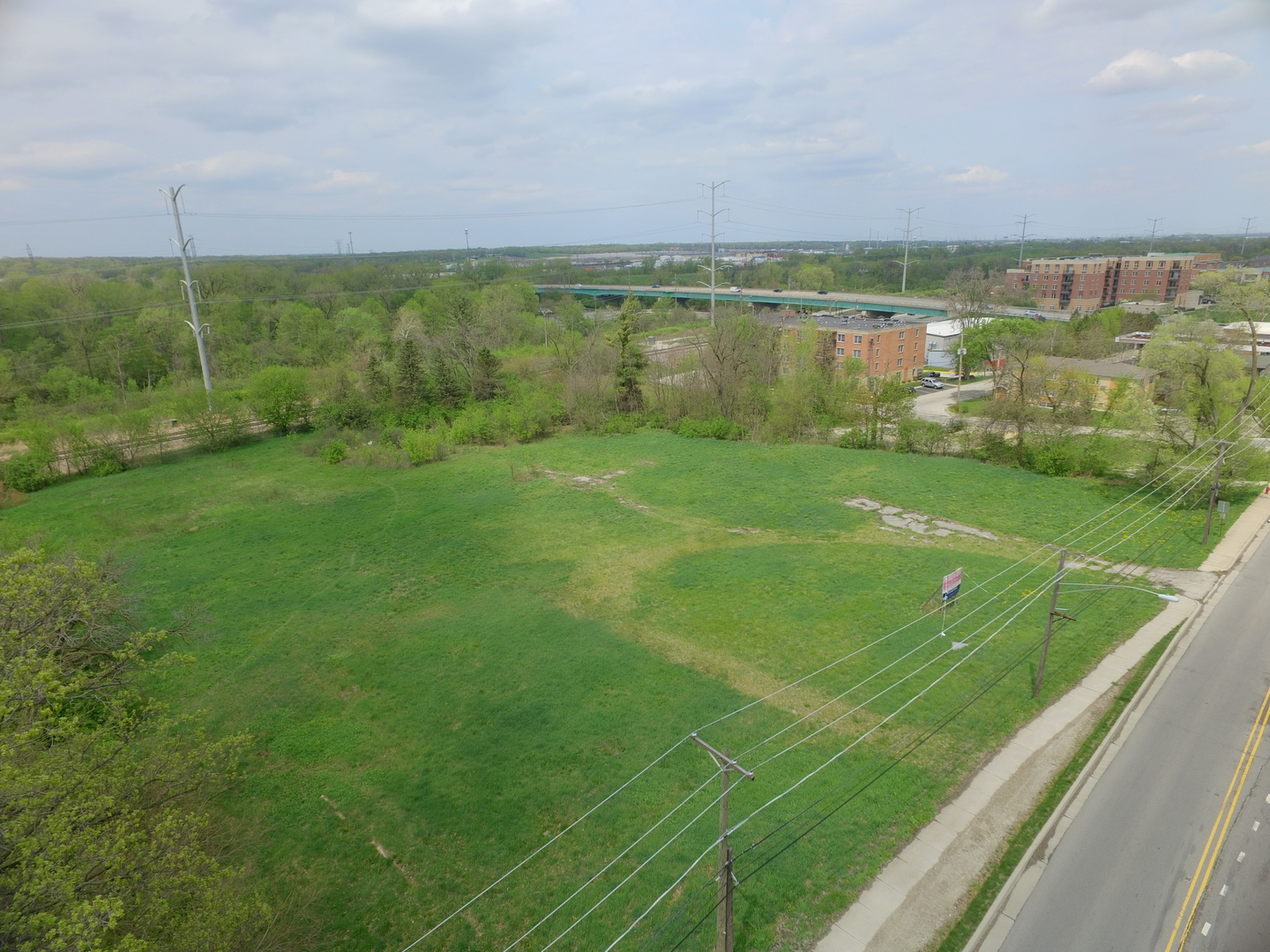 main property photo 9