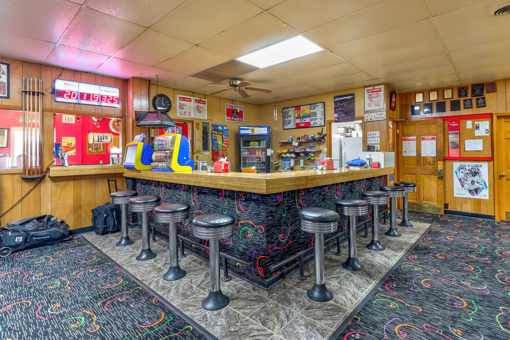 main property photo 15
