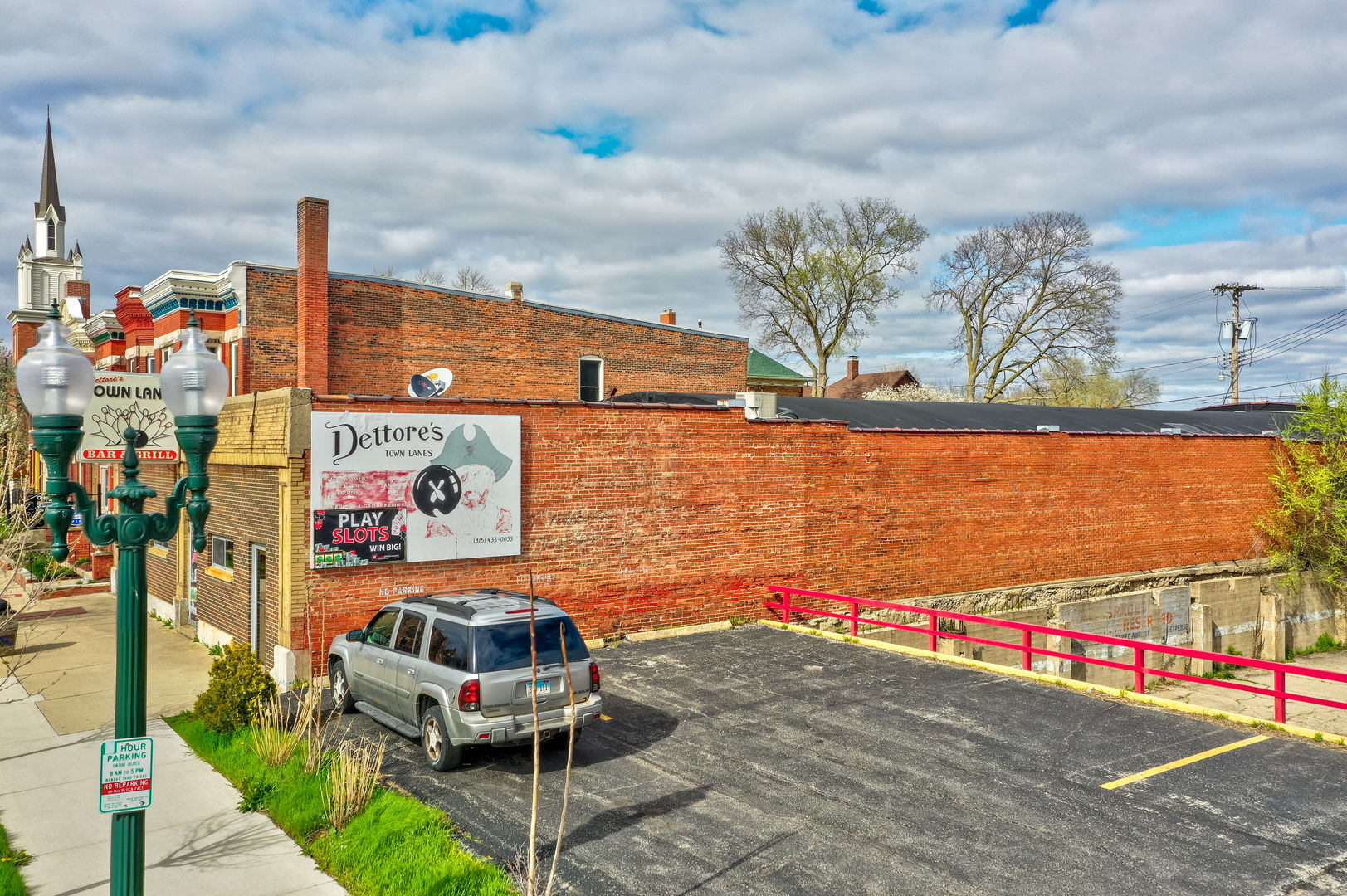 main property photo 4