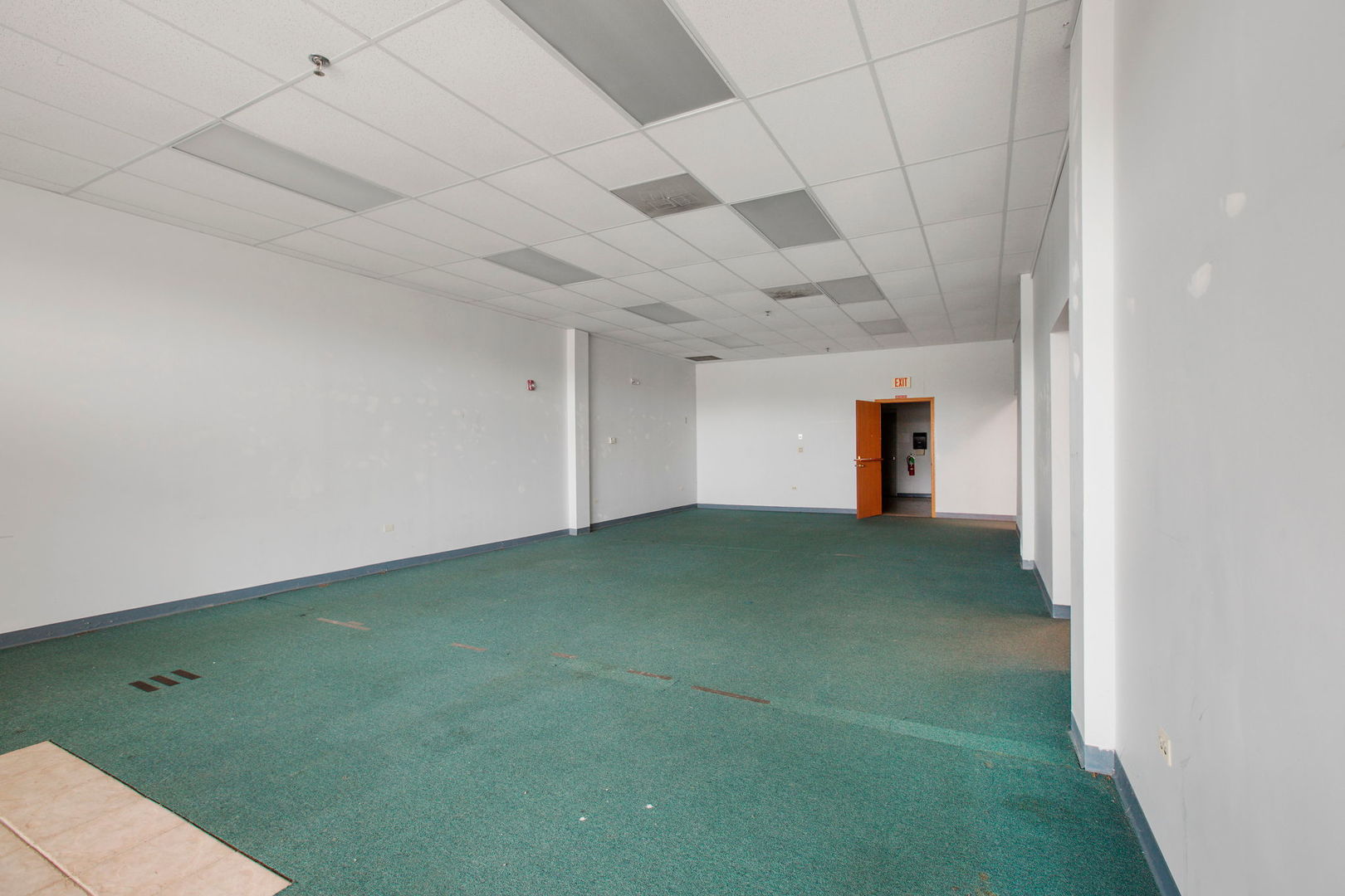 main property photo 15