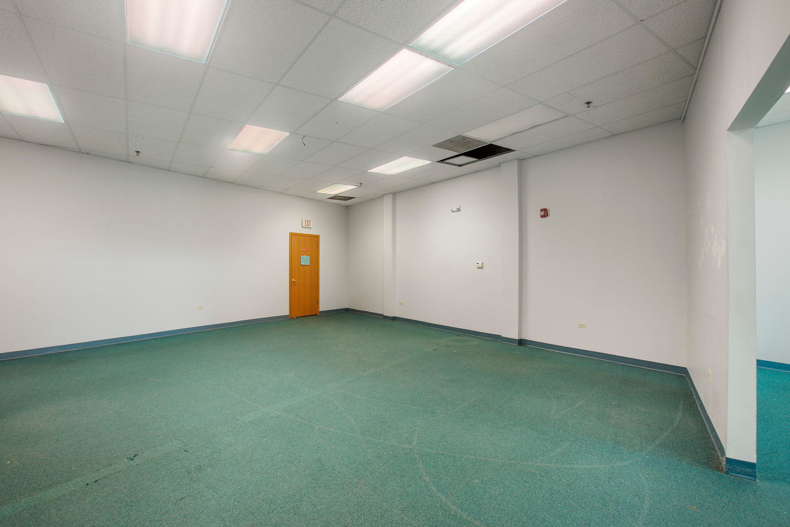 main property photo 19