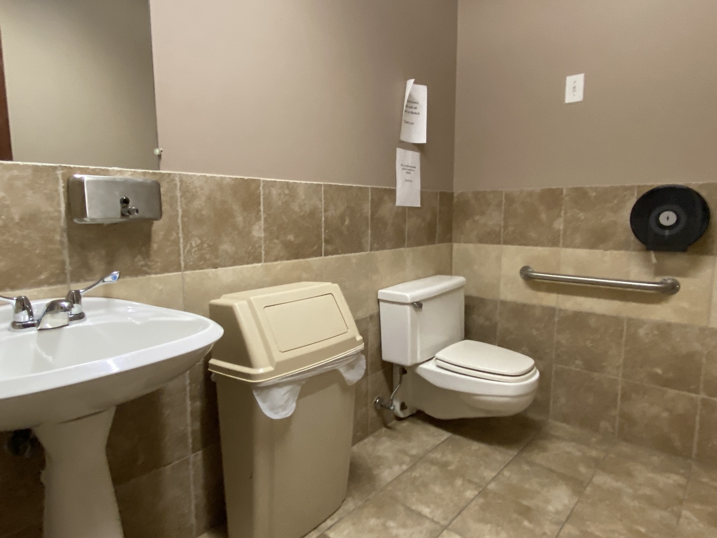 main property photo 10