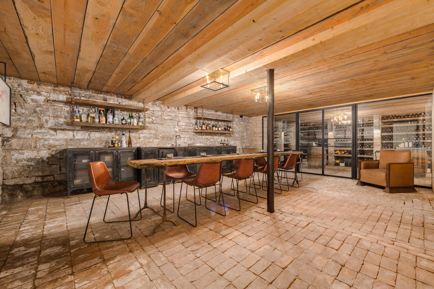 main property photo 36