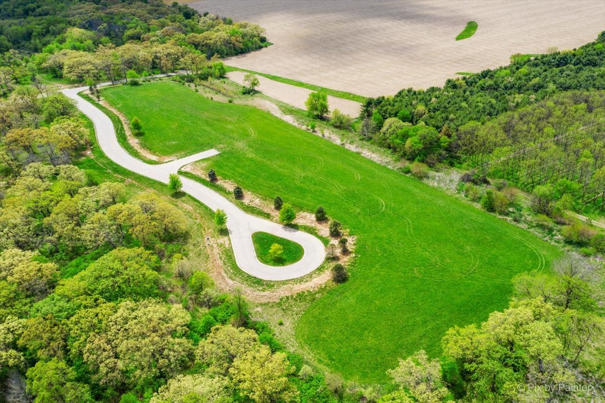 main property photo 18