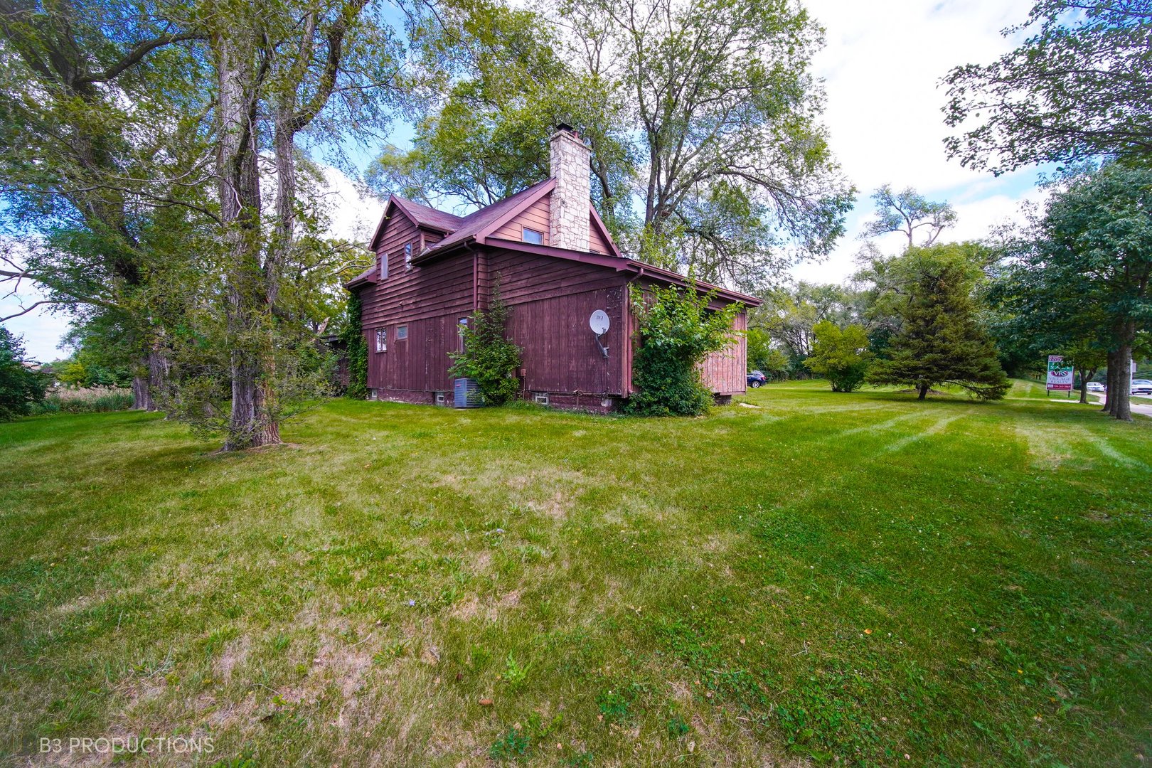 main property photo 8