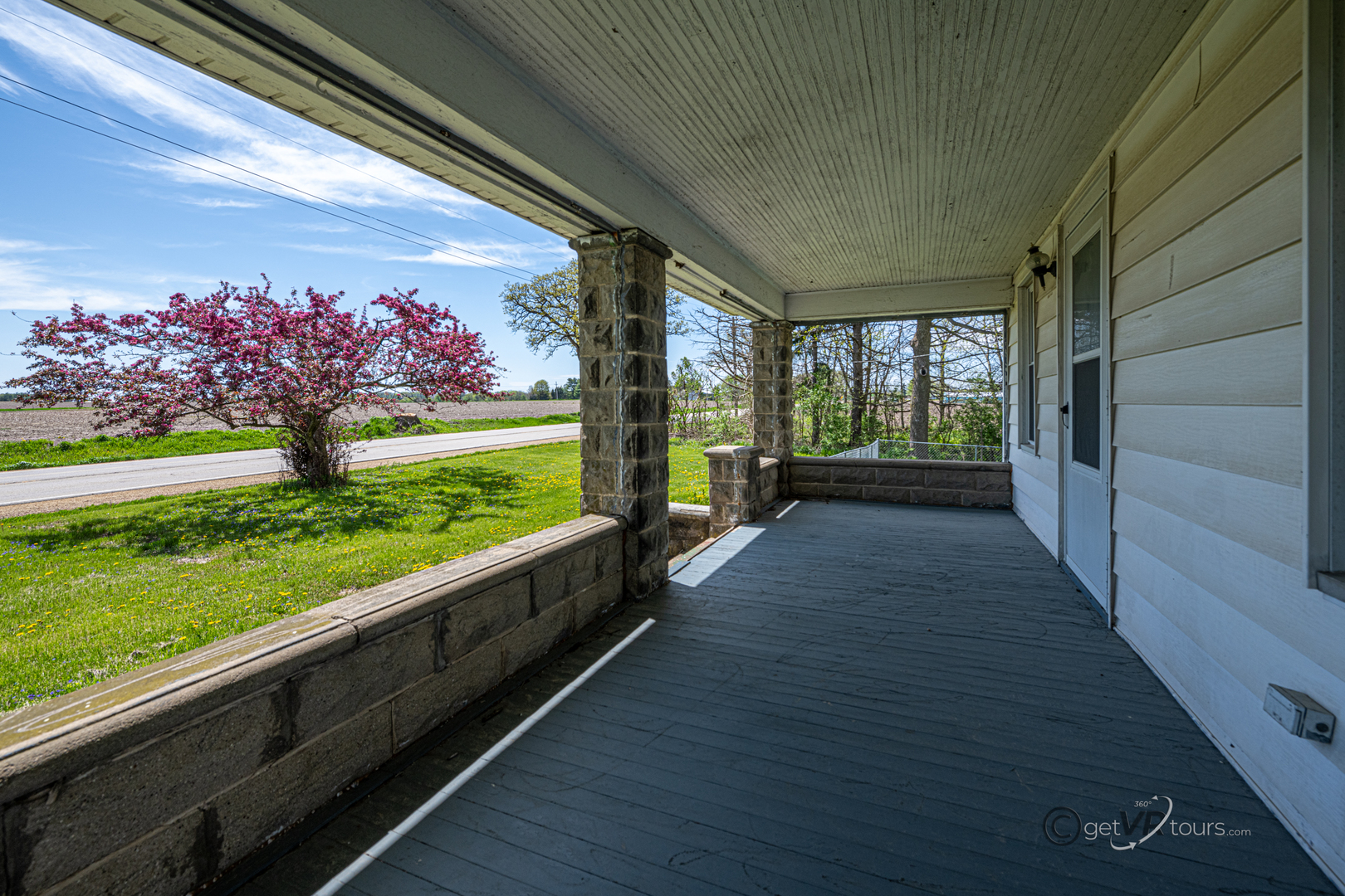 main property photo 5