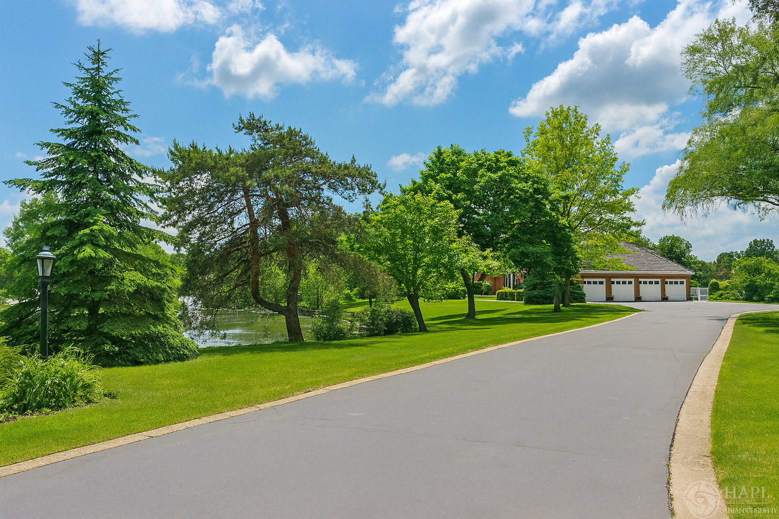 main property photo 50