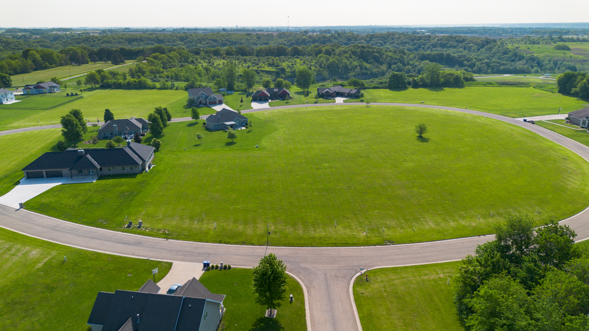 main property photo 19