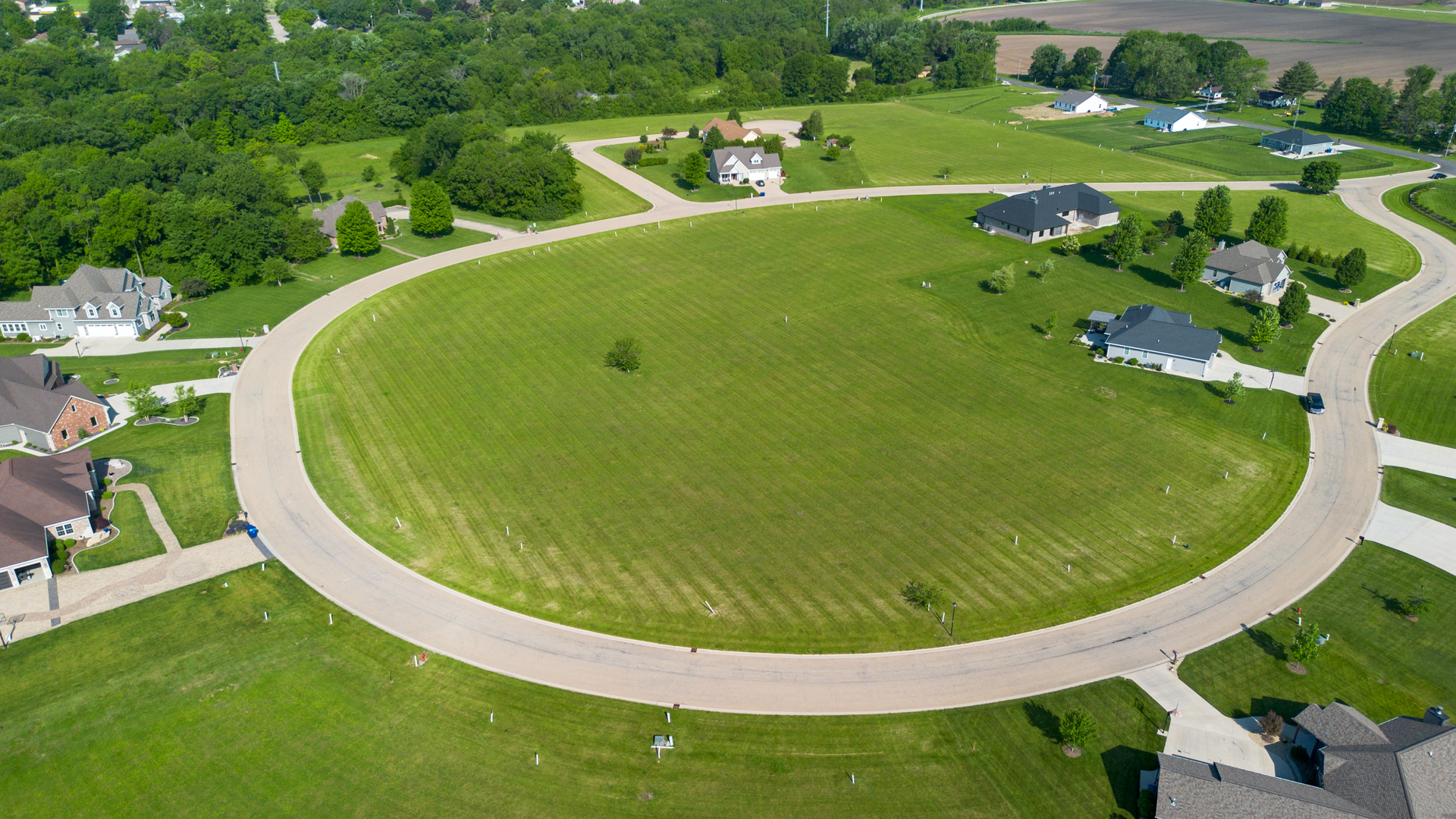 main property photo 25