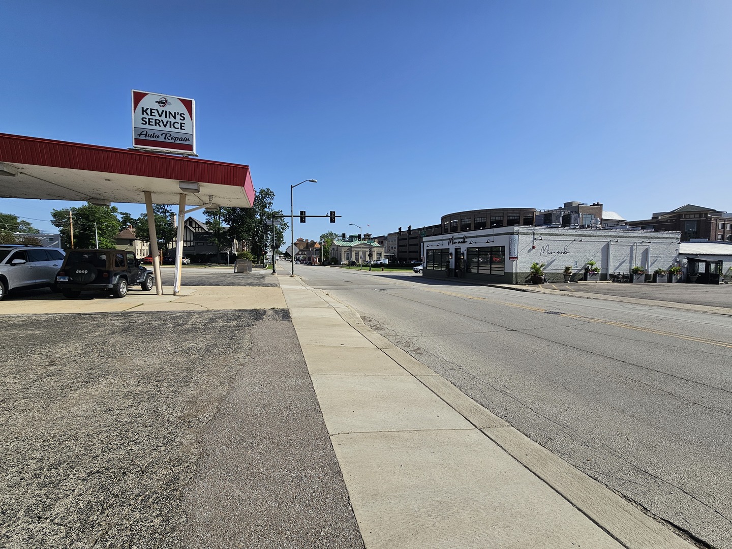 main property photo 10