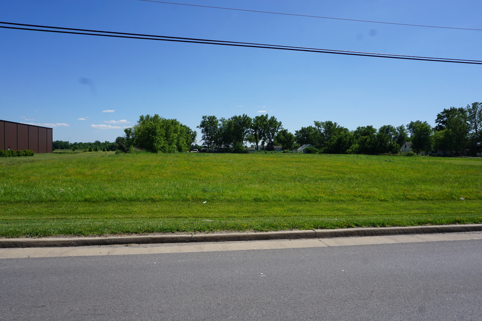 main property photo 6