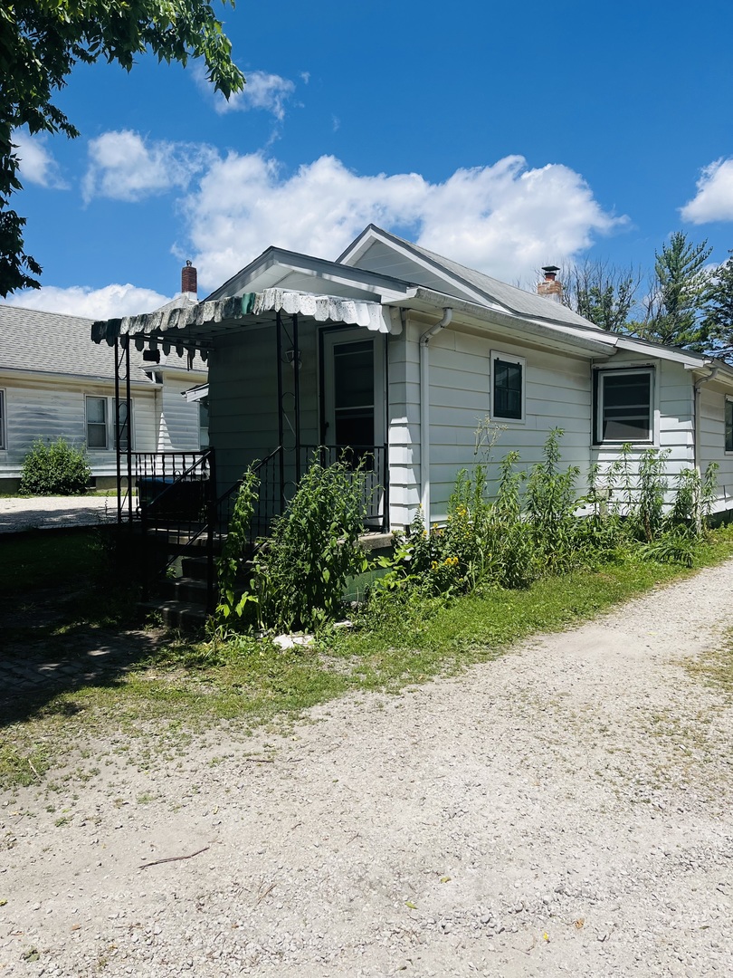 main property photo 17