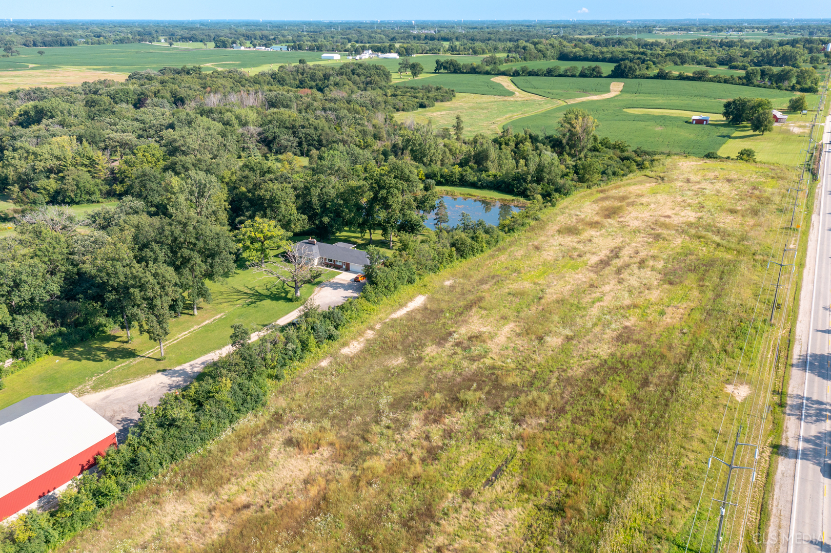 main property photo 9