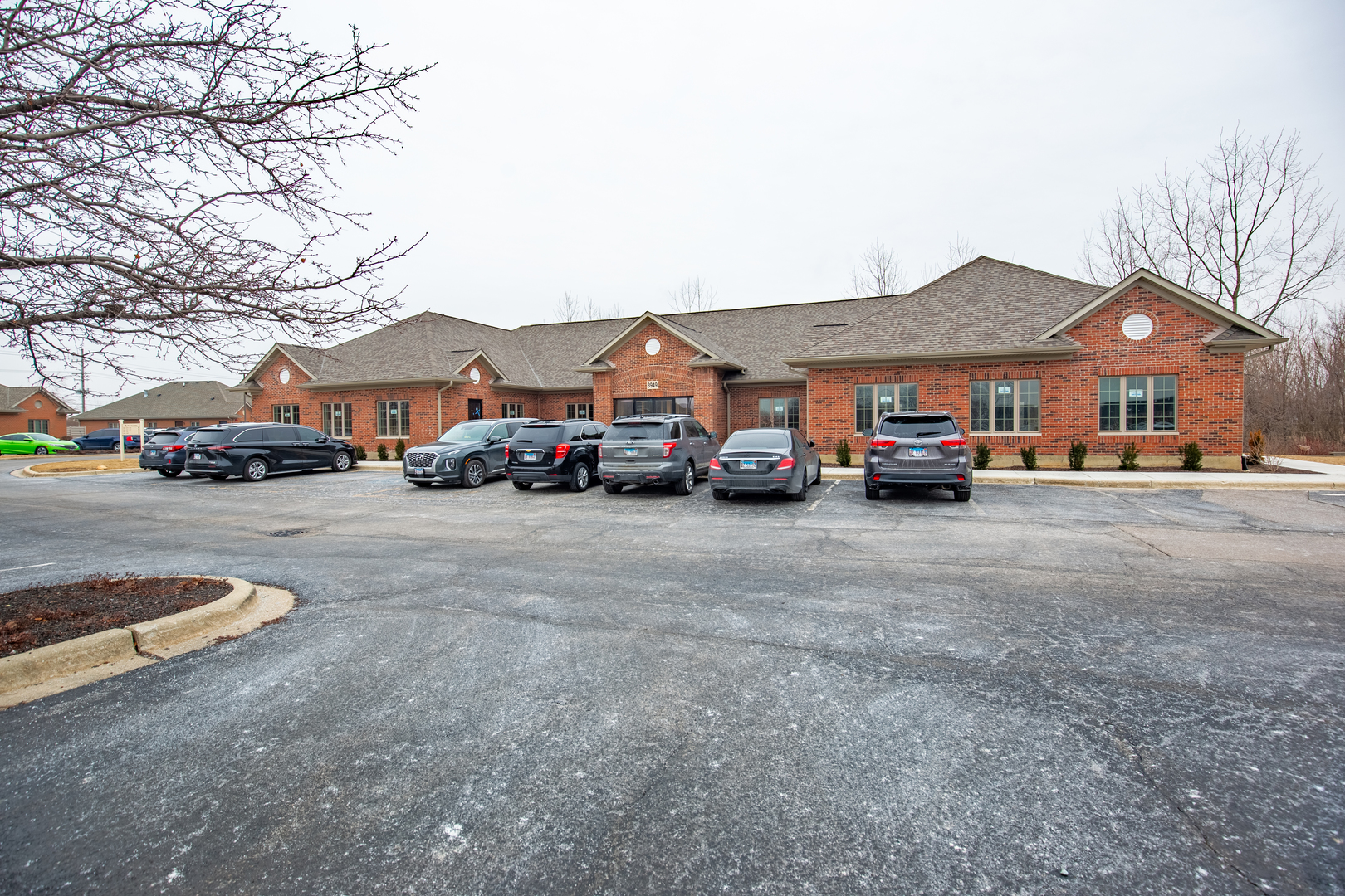 main property photo 4