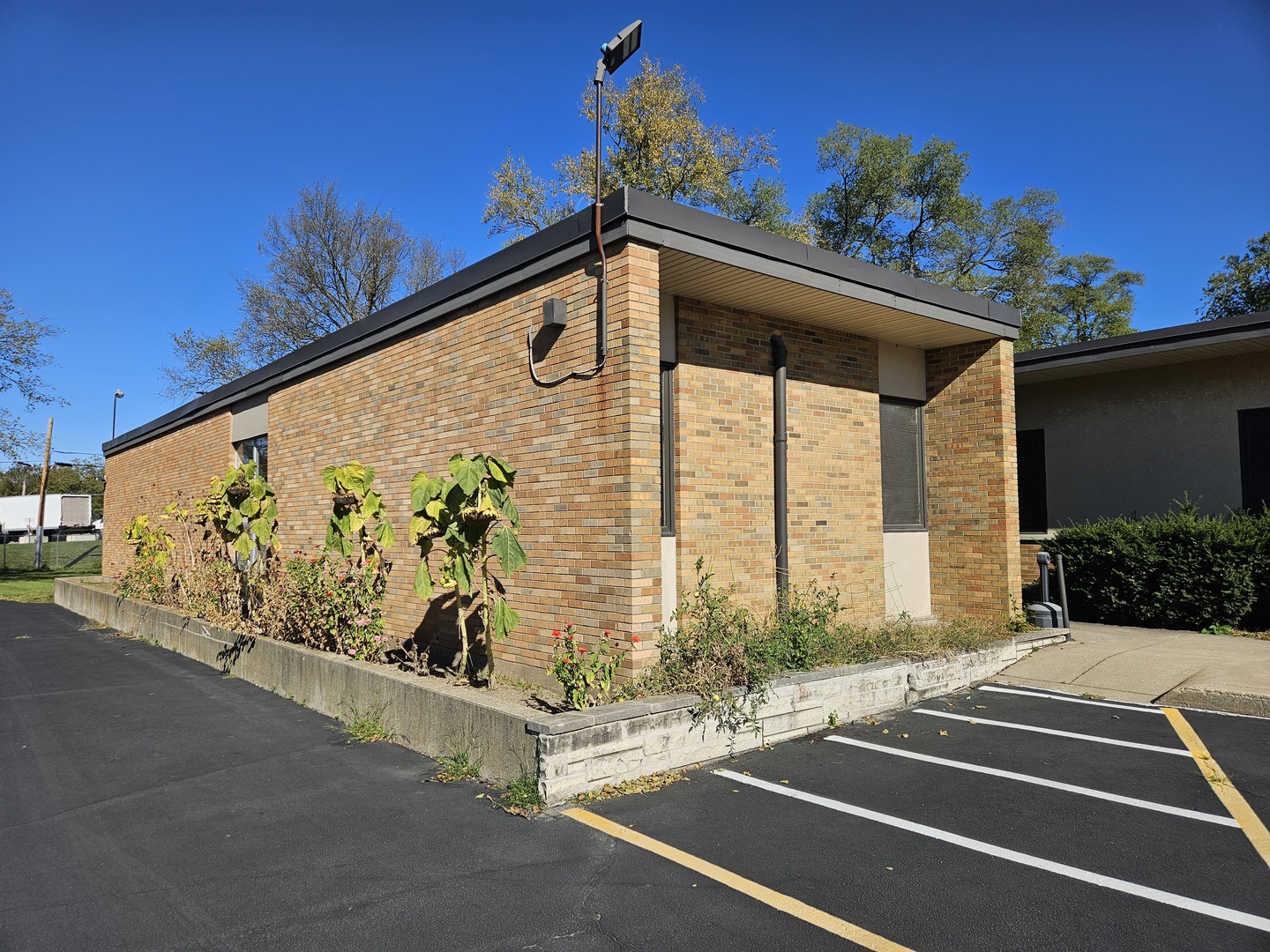 main property photo 18