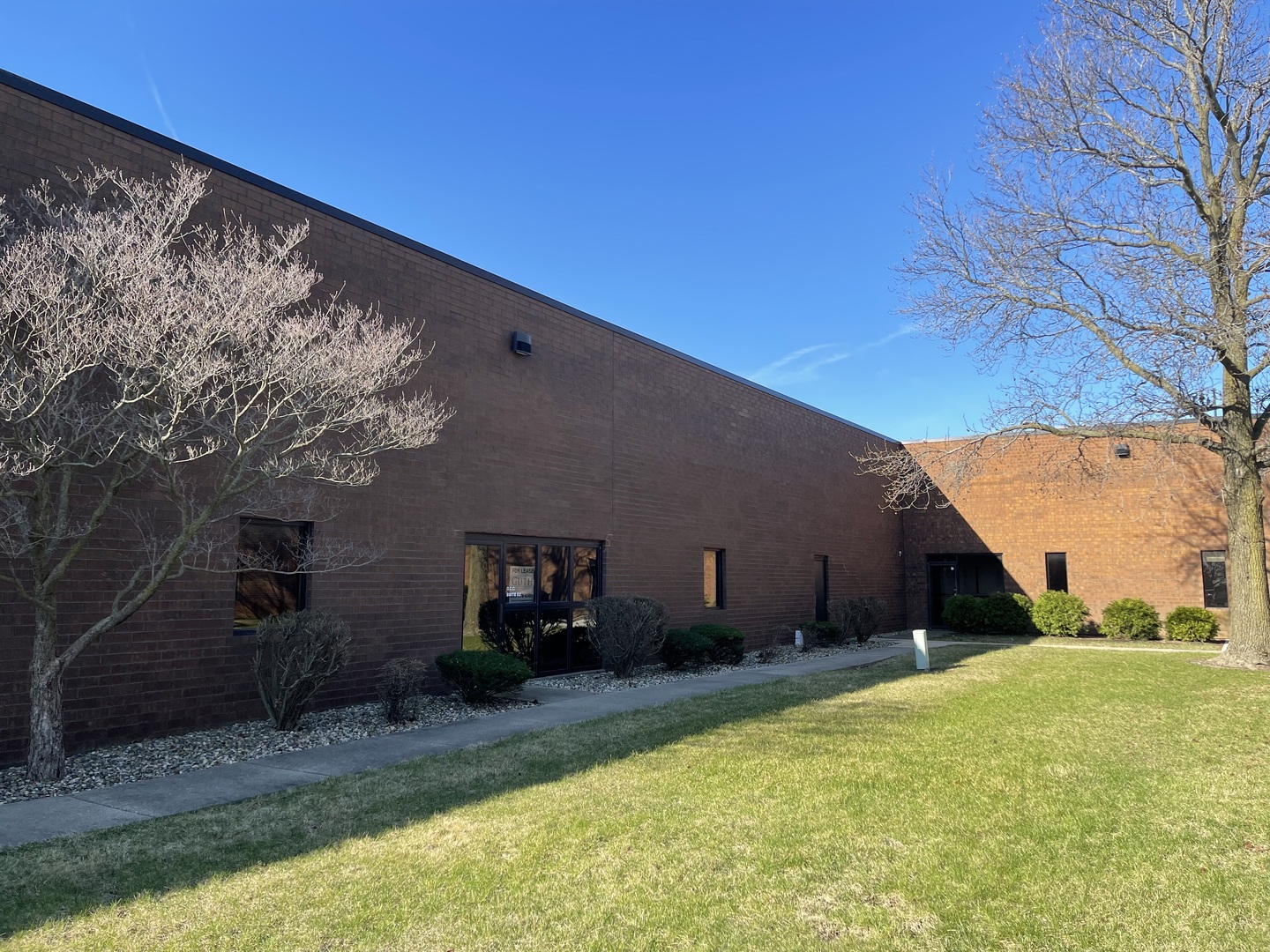 main property photo 37