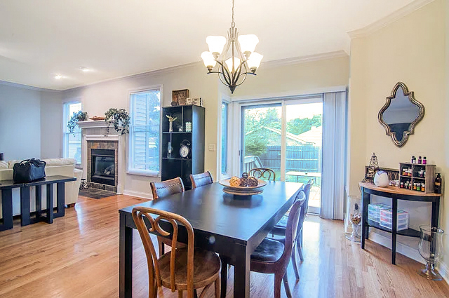 property viewer photo 5