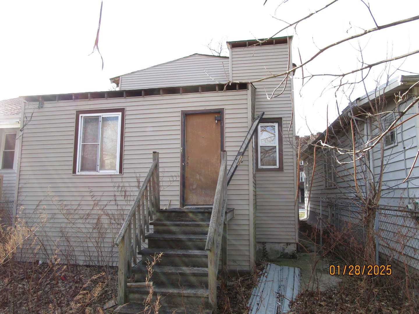 property viewer photo 2