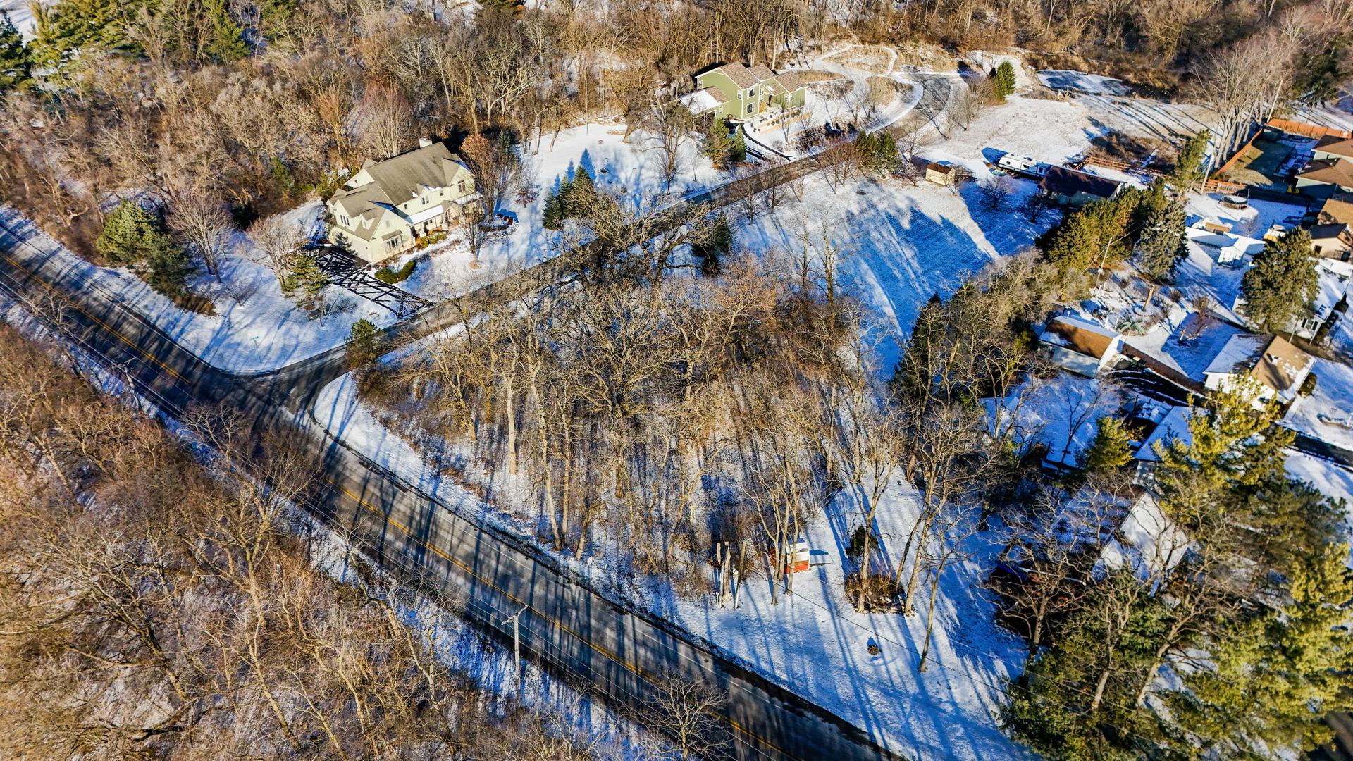 main property photo 6