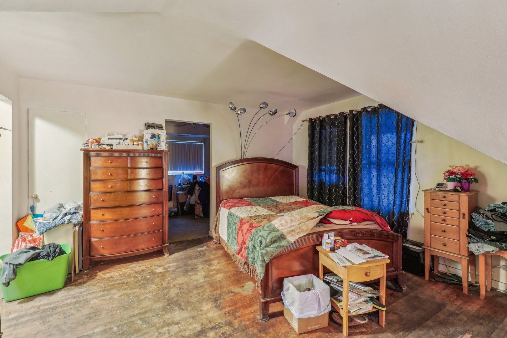 main property photo 7