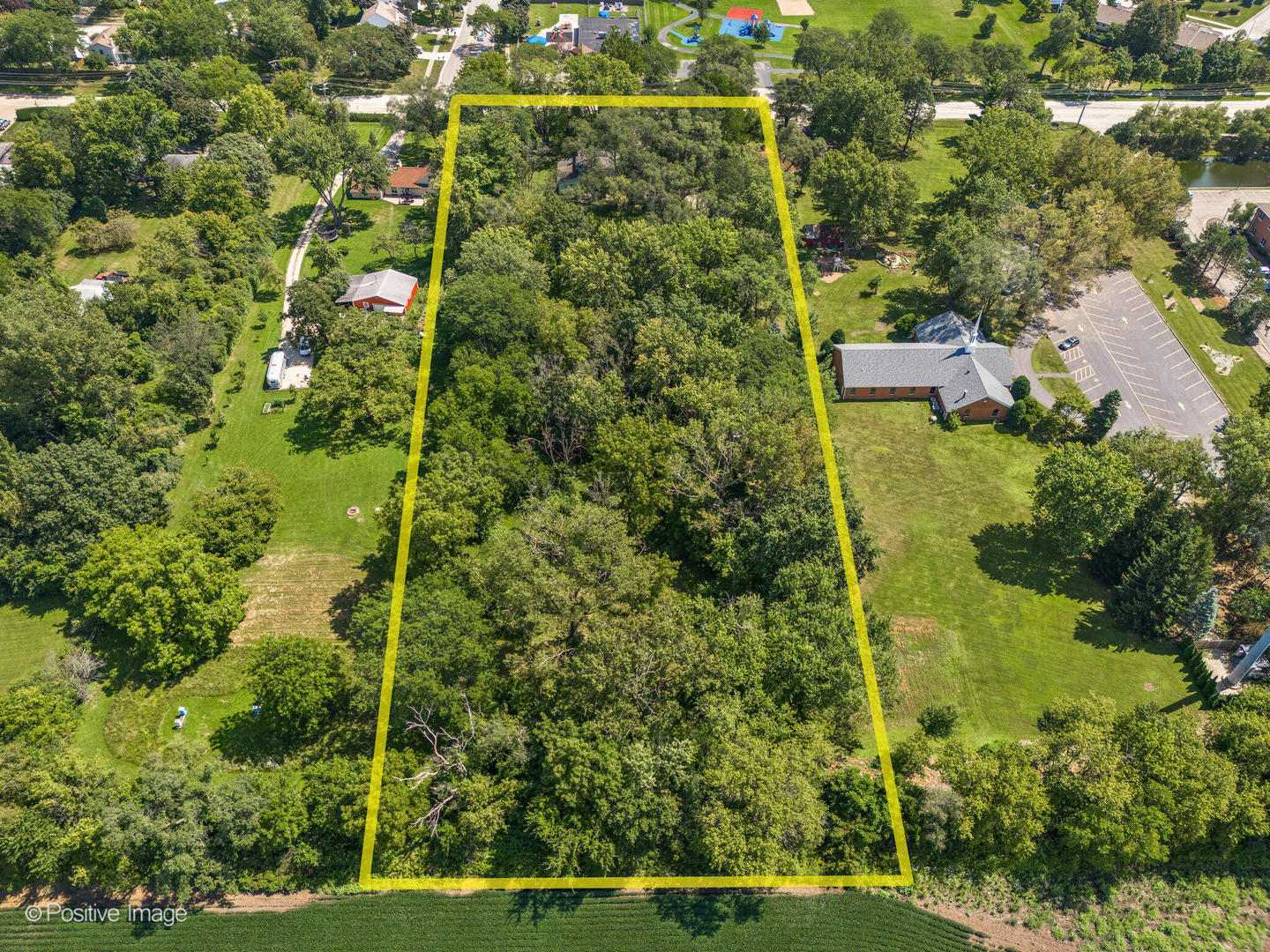 main property photo 16