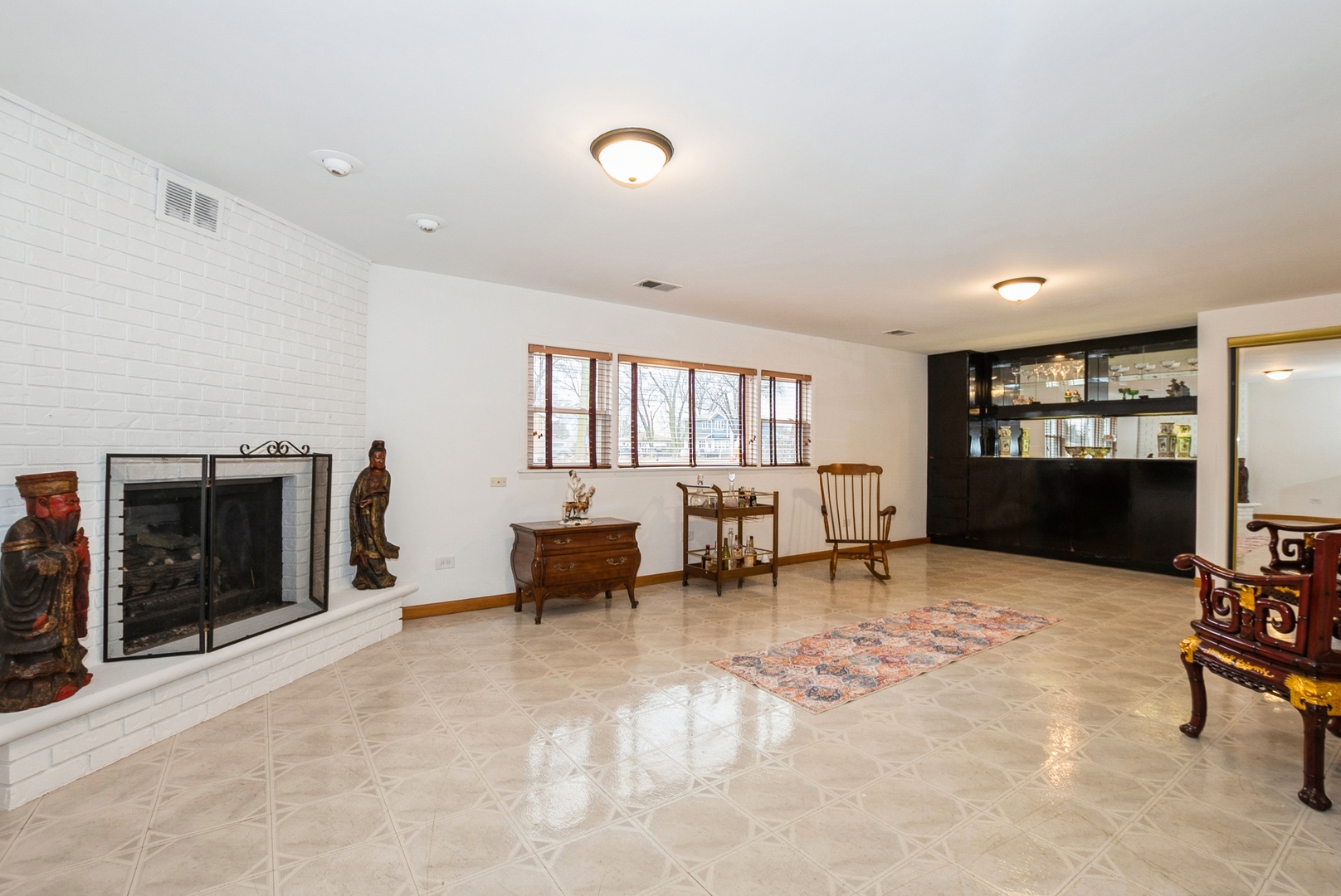 property viewer photo 6