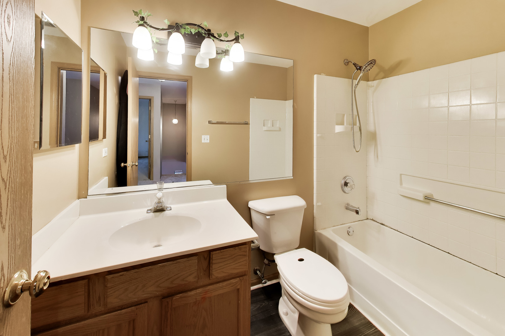 main property photo 31