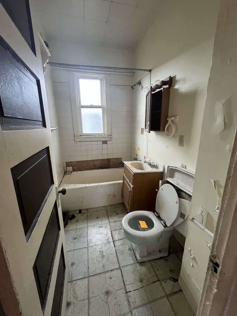 property viewer photo 11