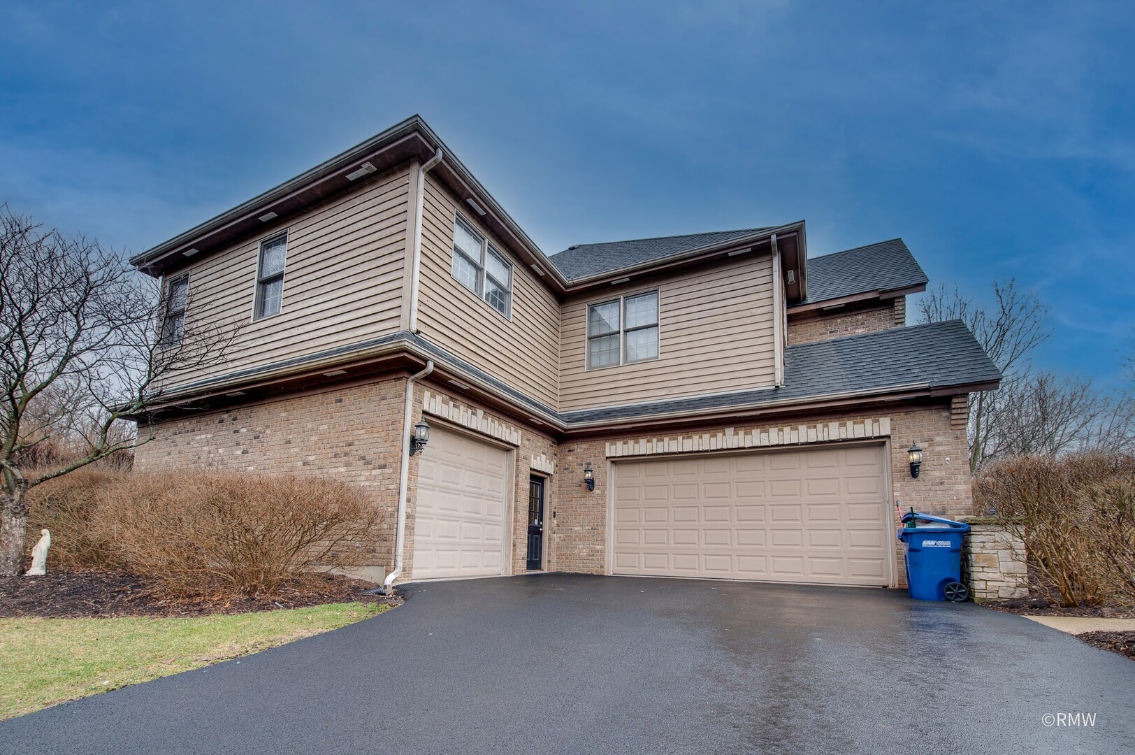property viewer photo 1