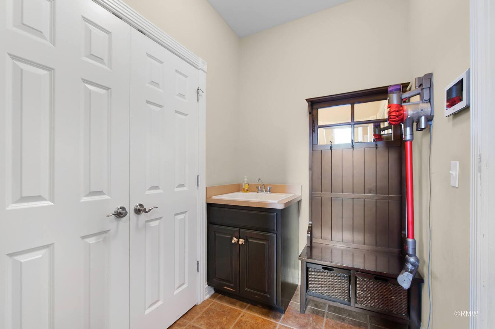 property viewer photo 20