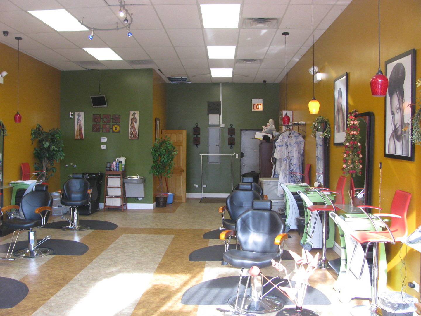 main property photo 1